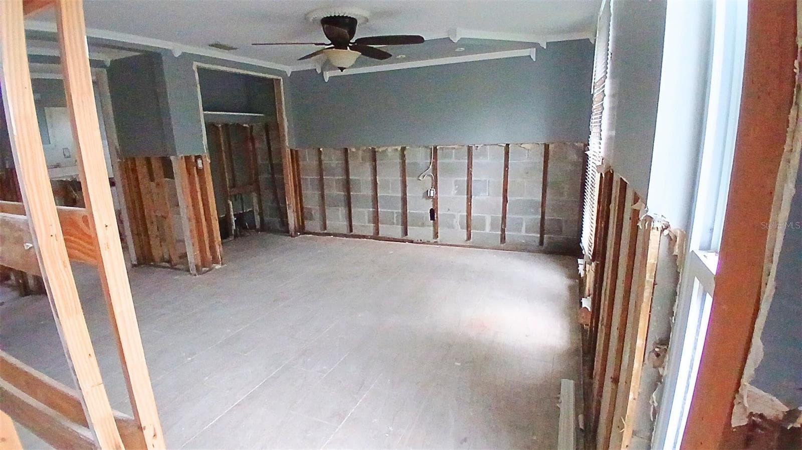 Single Family Residence at 9900 ISLAND HARBOR DR, PORT RICHEY, photo 25 of 32