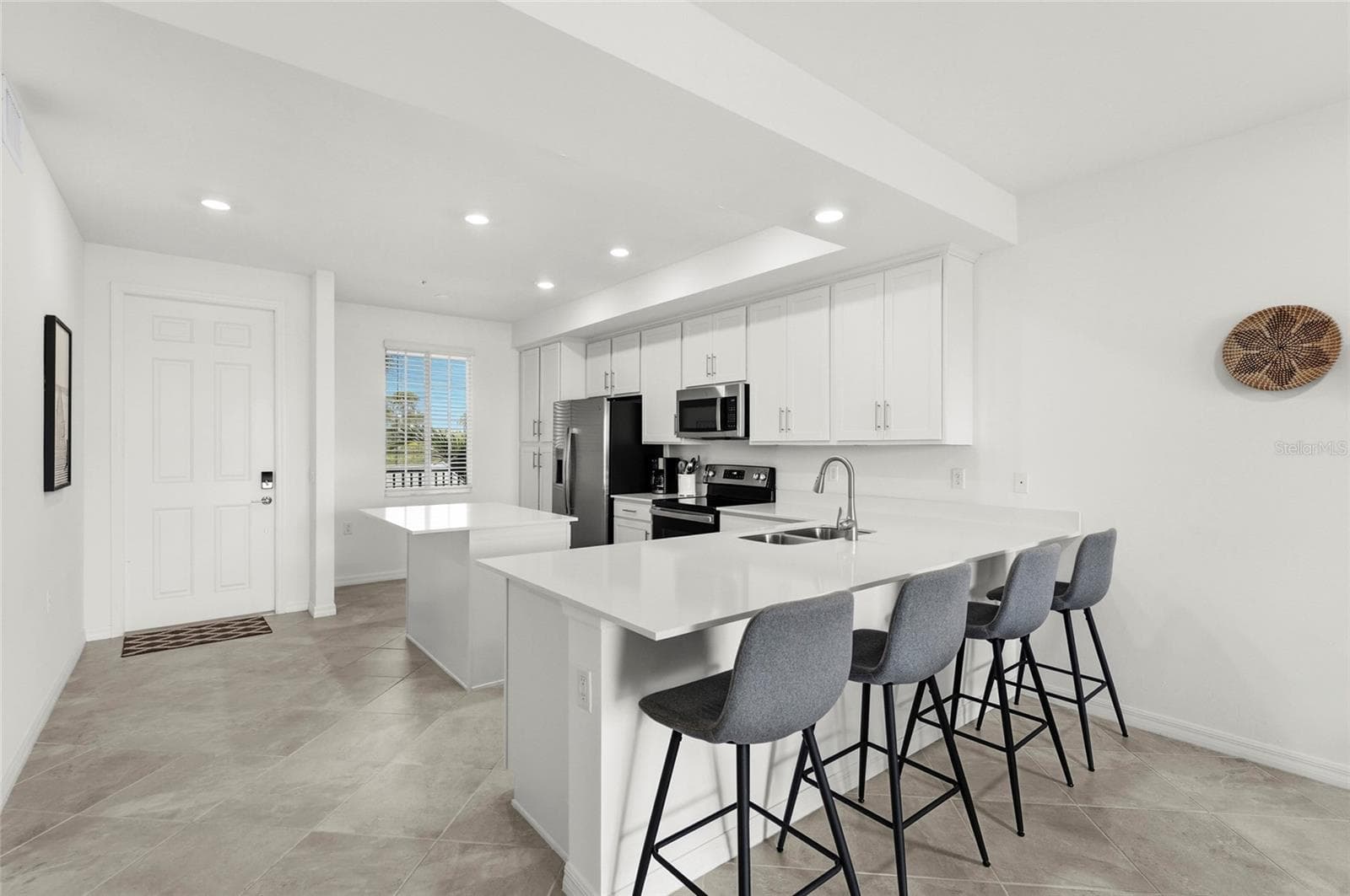 Condominium at 43985 BOARDWALK LOOP #2124, PUNTA GORDA, photo 7 of 83