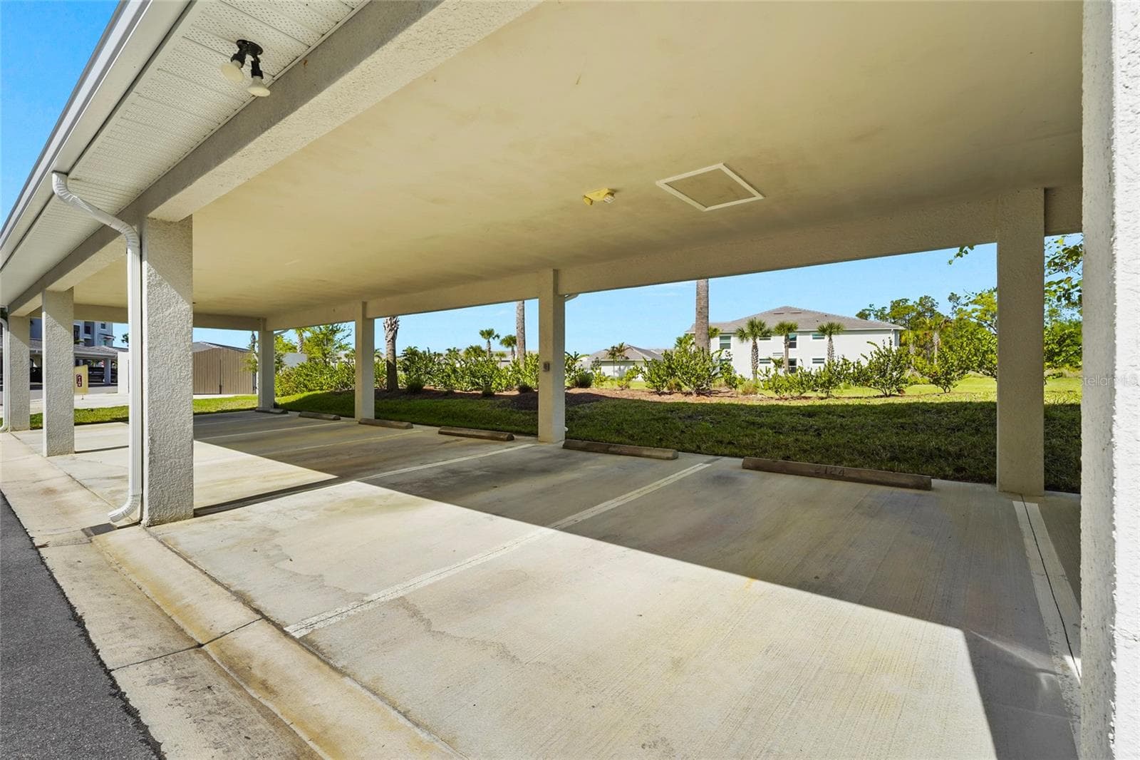 Condominium at 43985 BOARDWALK LOOP #2124, PUNTA GORDA, photo 40 of 83