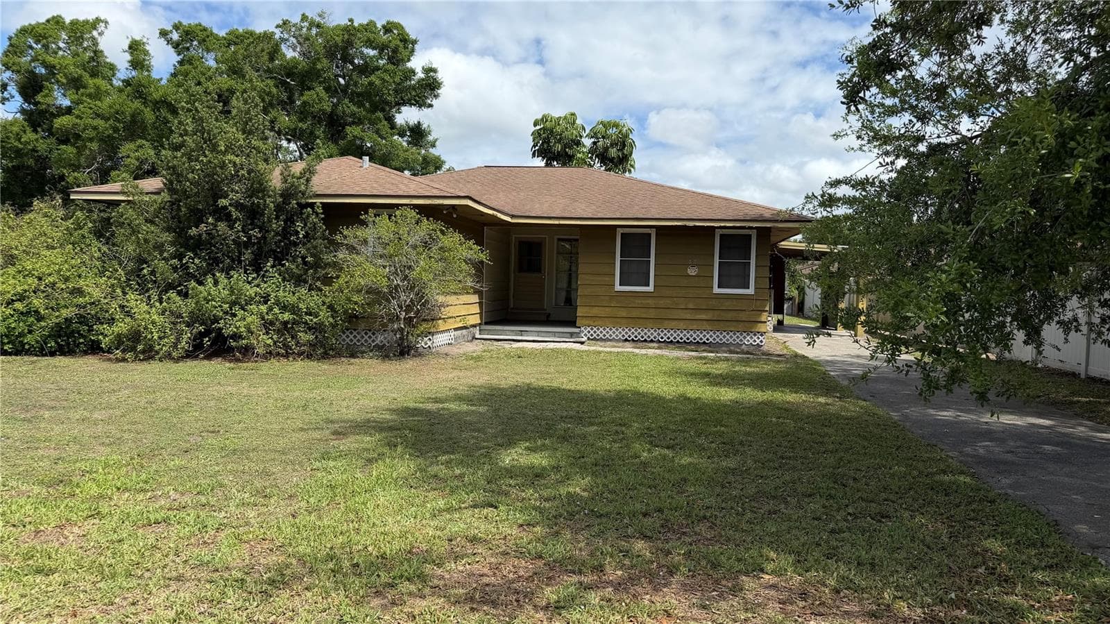 4611 FRUITVILLE RD