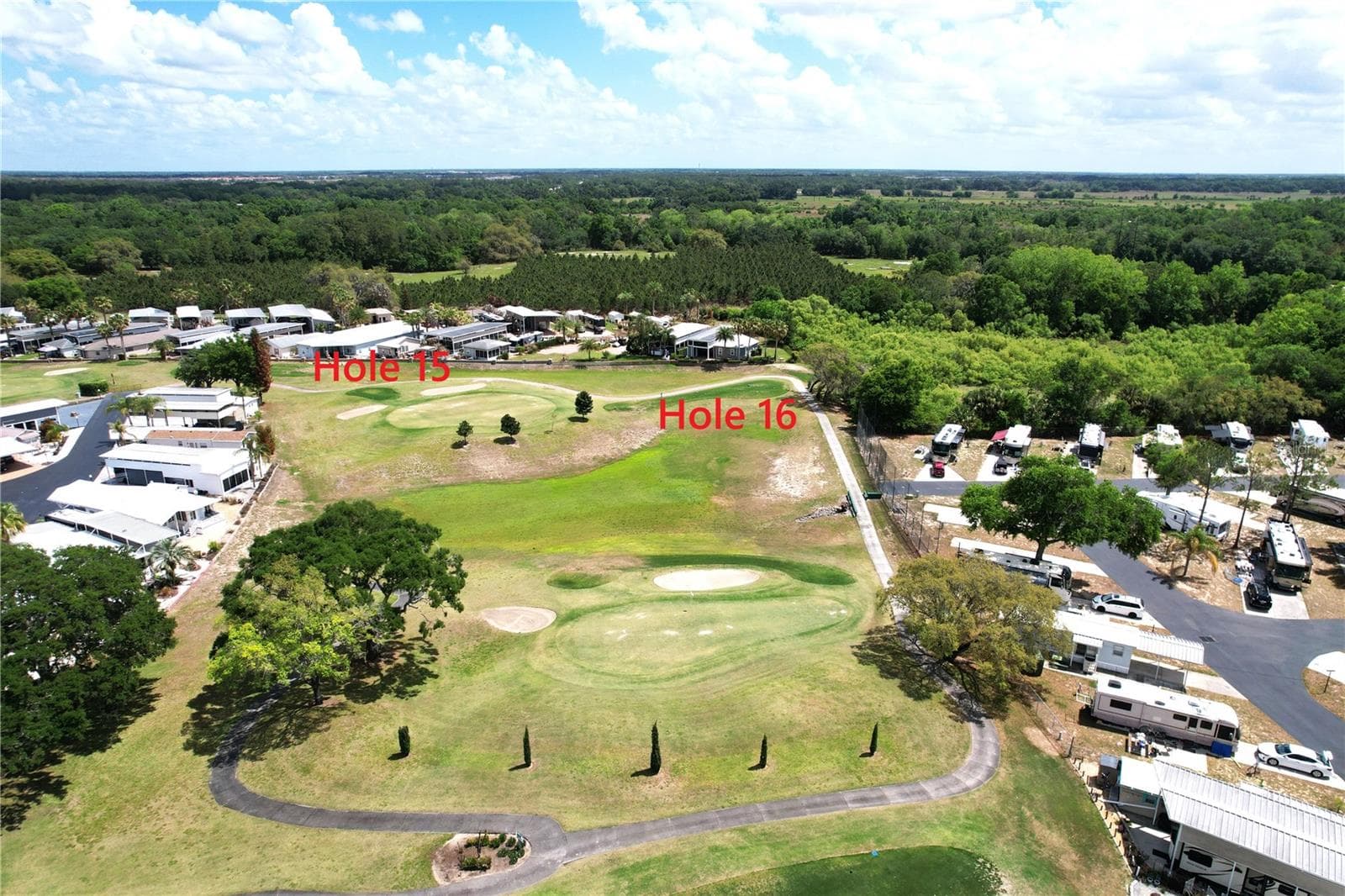 Overlooking the golf course! - 402 GOLFVIEW DR, DAVENPORT