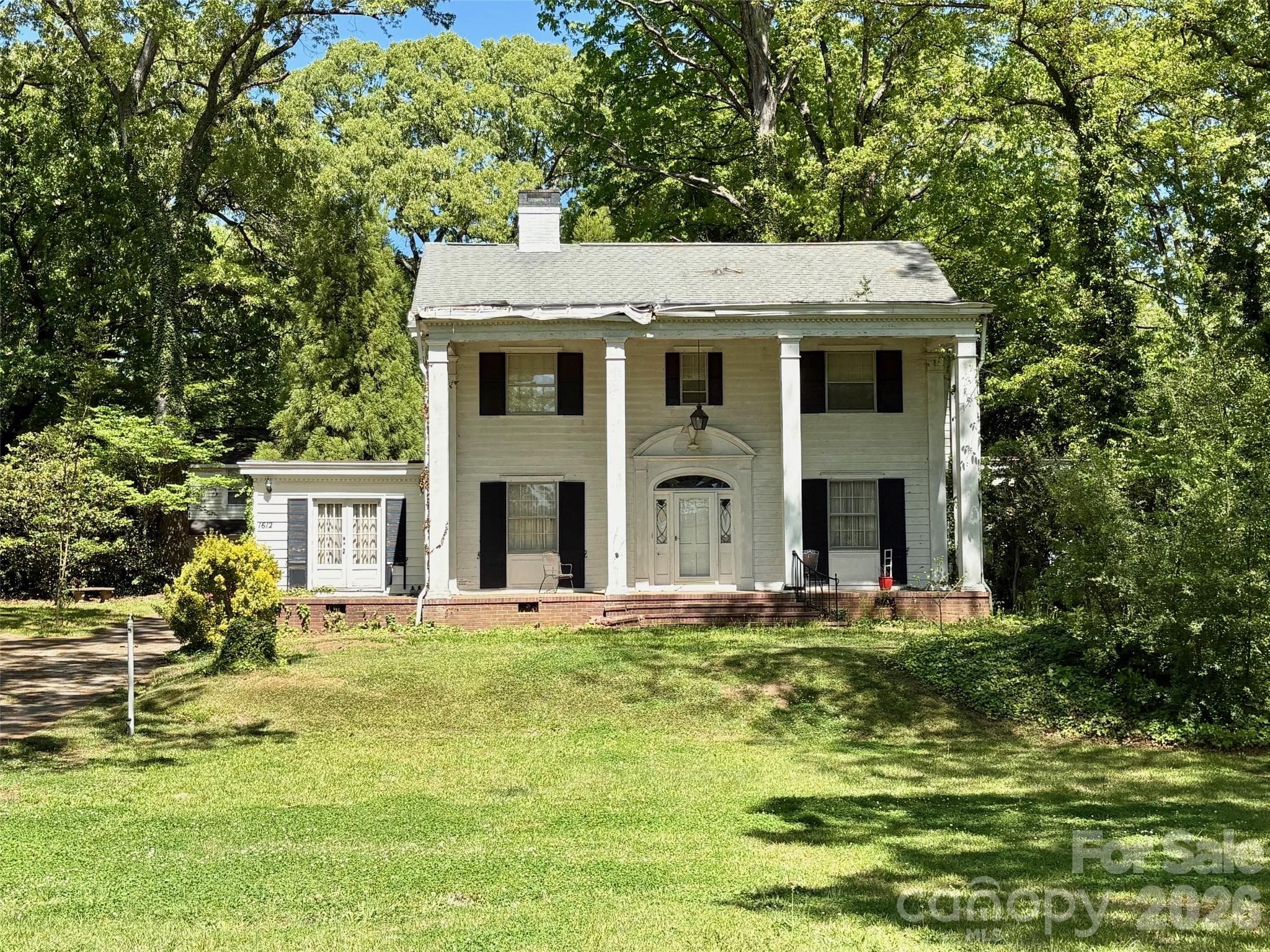 Single Family Residence at Gastonia, photo 2 of 38
