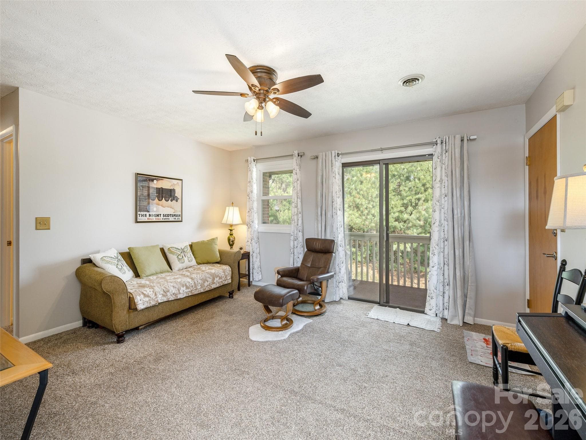 Living Area - Hendersonville