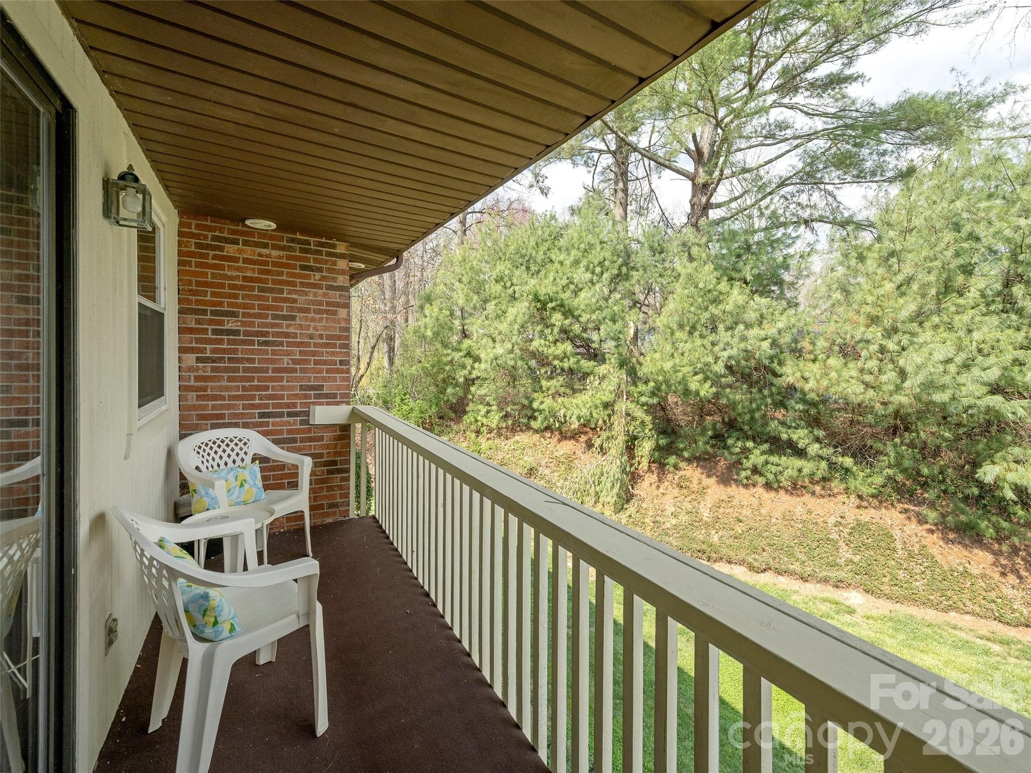 Front covered deck - Hendersonville