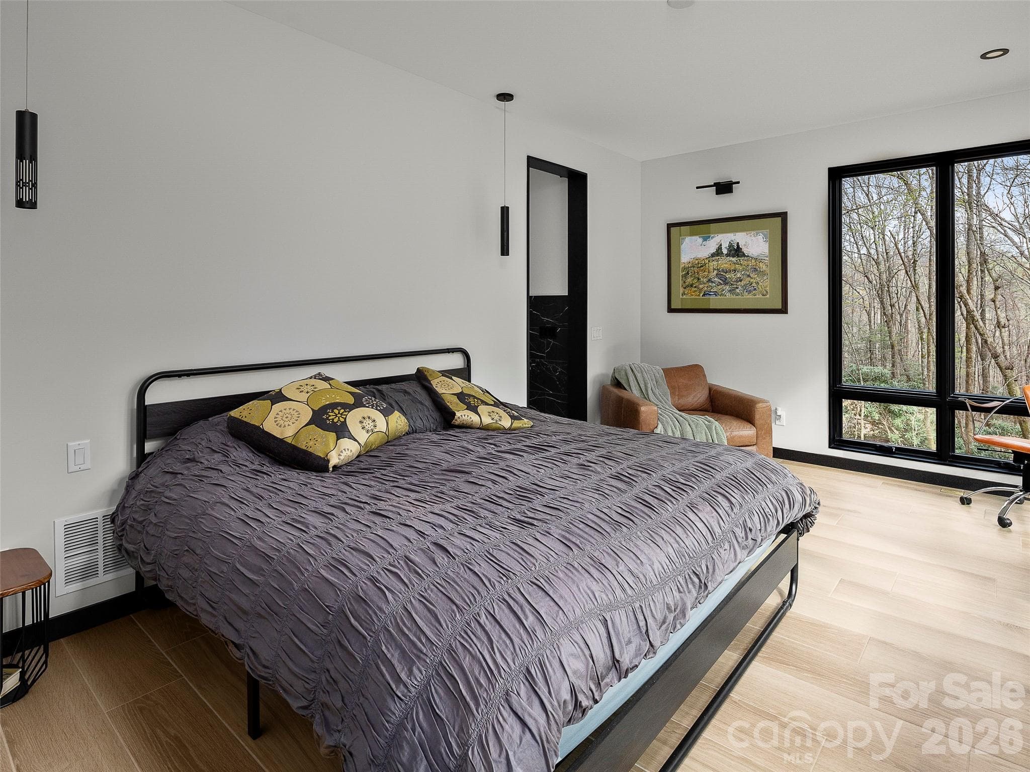 Primary Suite - 80 Hemlock Circle, Black Mountain