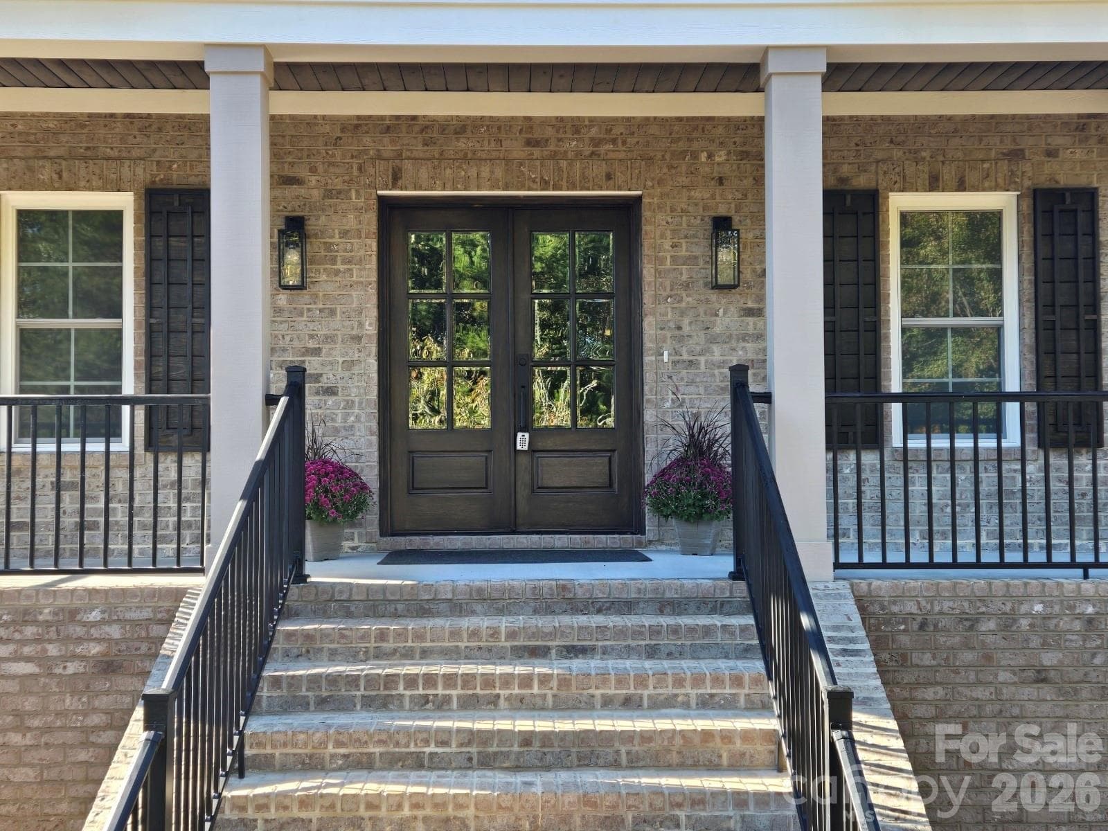 Single Family Residence at Hickory, photo 5 of 48