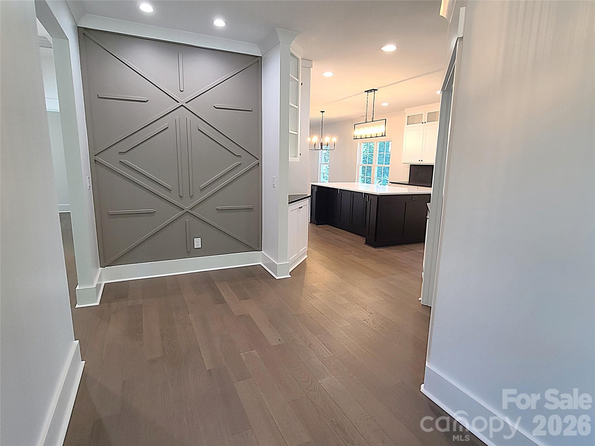 Single Family Residence at Hickory, photo 8 of 48