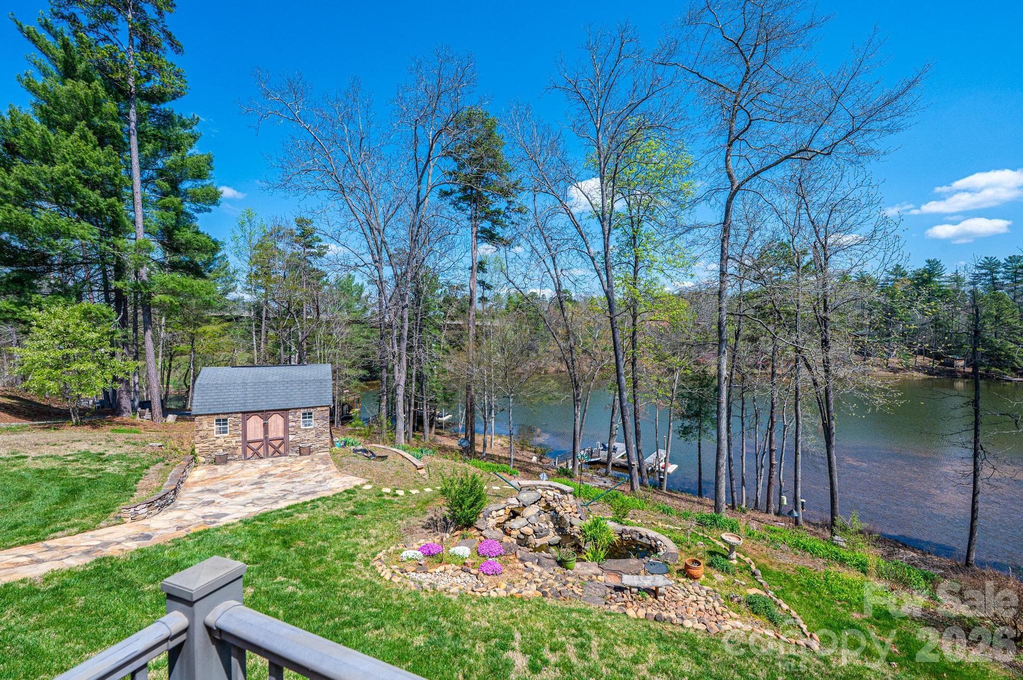 Single Family Residence at Hickory, photo 5 of 45