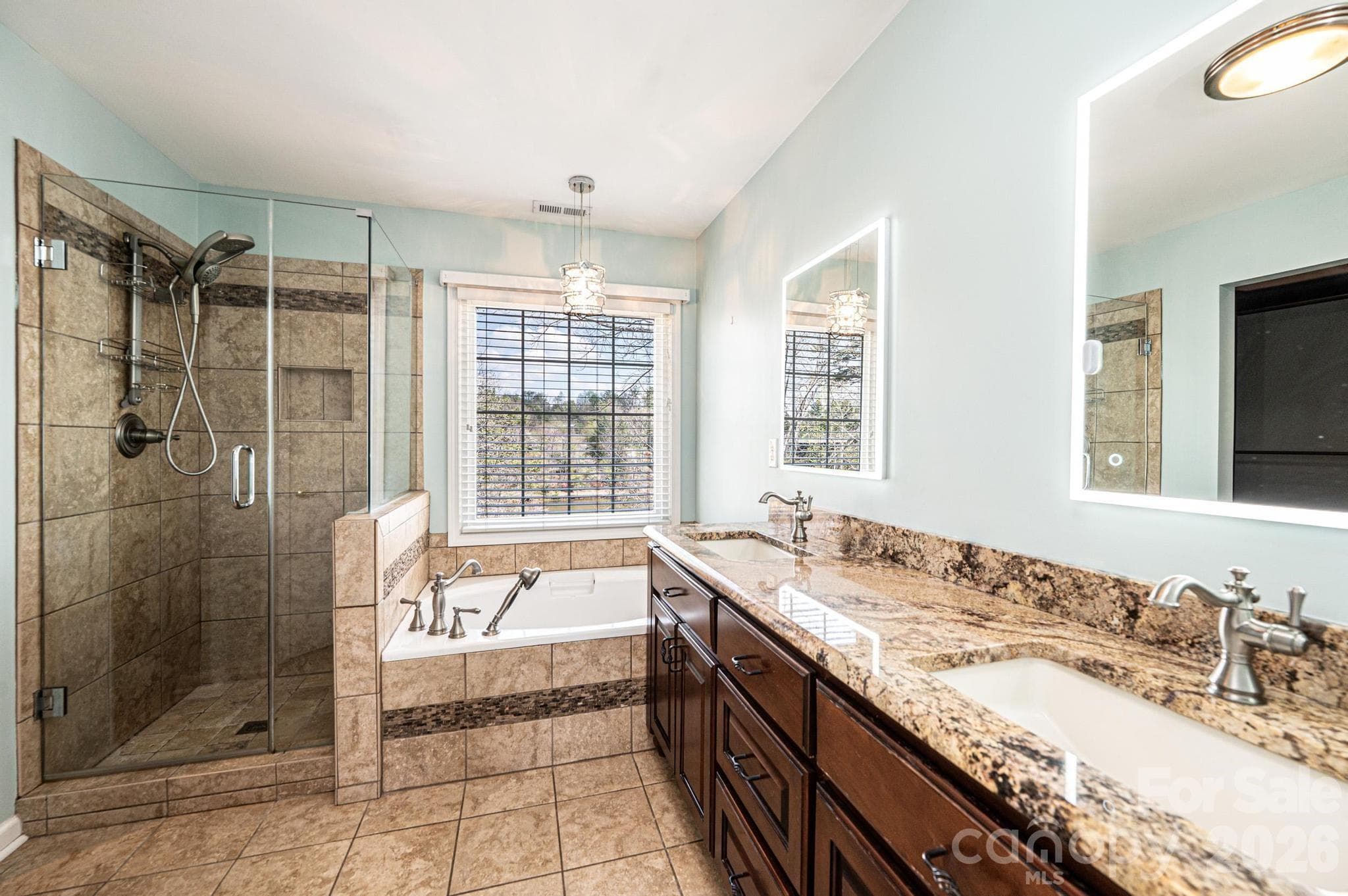 Single Family Residence at 4726 Crystal Falls Avenue, Hickory, photo 23 of 45