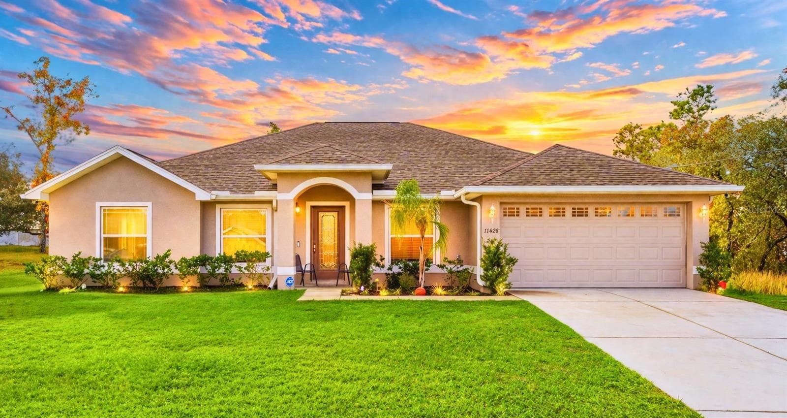 Single Family Residence at 11428 PELICAN AVE, WEEKI WACHEE, photo 2 of 42