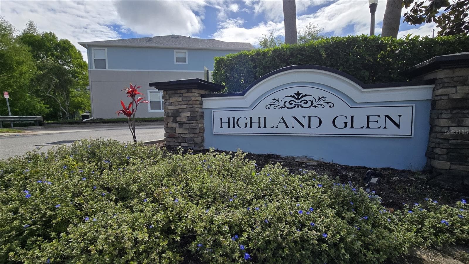 Townhouse at 1507 TALISKER DR, CLEARWATER, photo 3 of 45