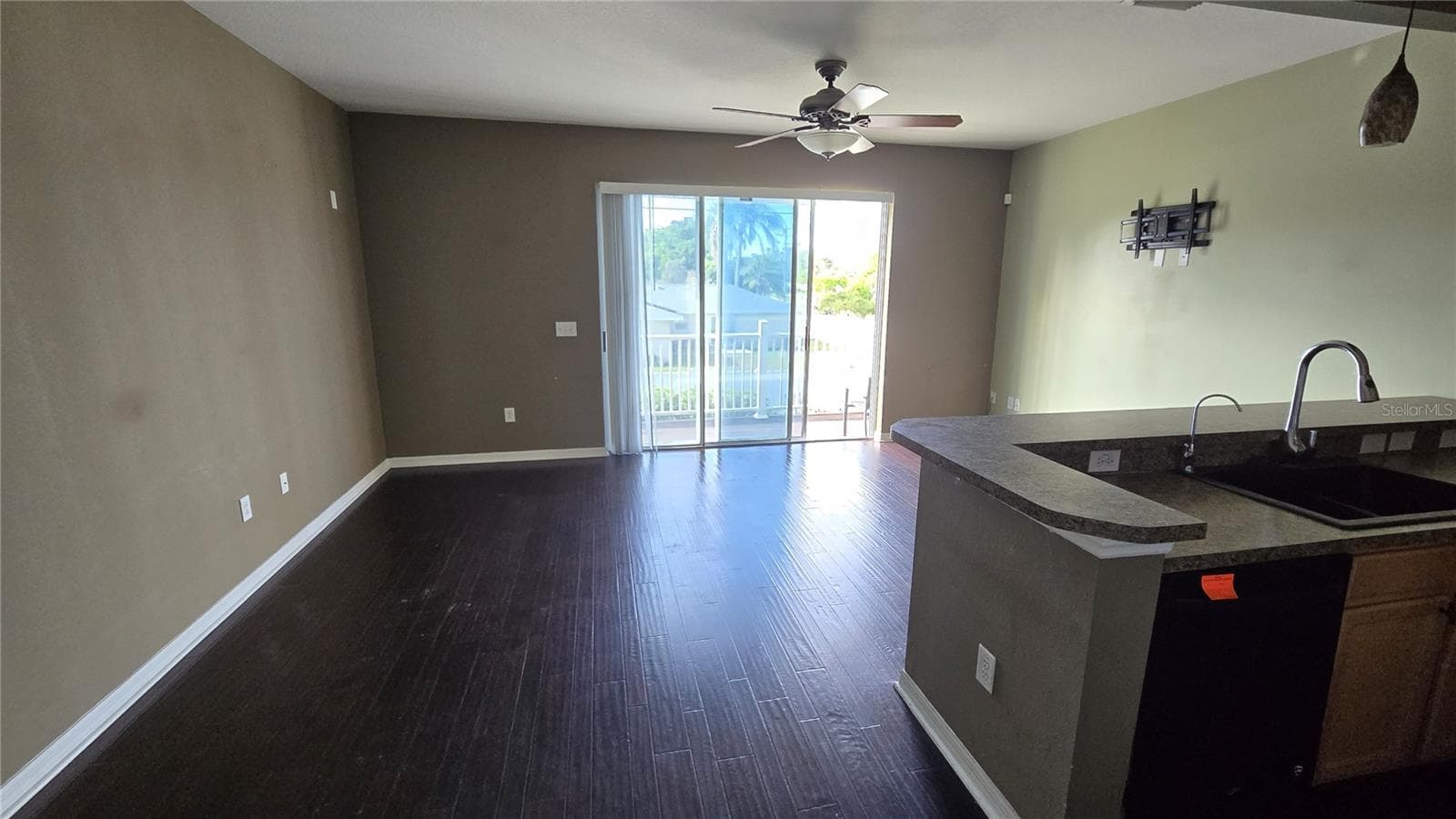 Townhouse at 1507 TALISKER DR, CLEARWATER, photo 22 of 45