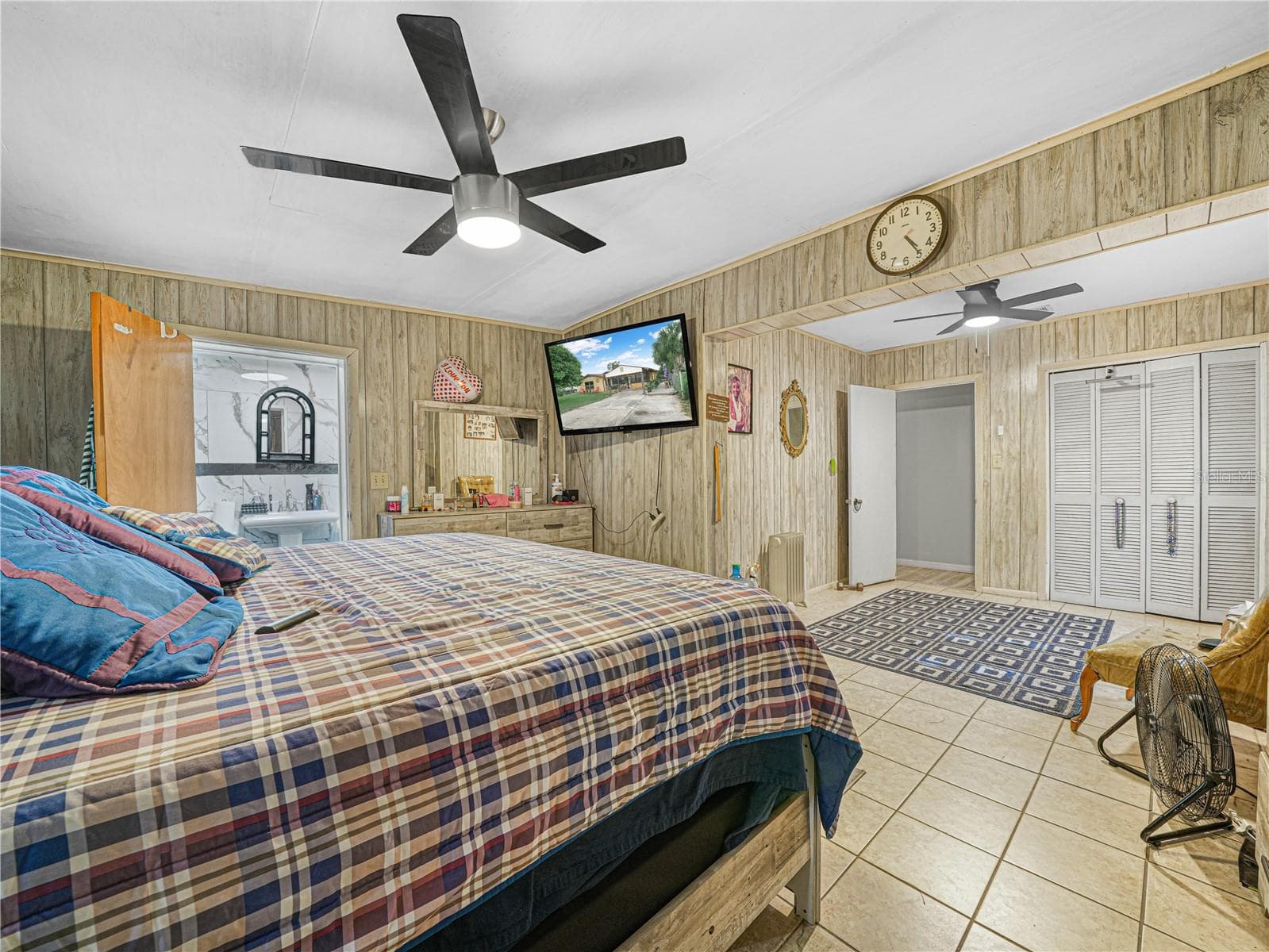 Single Family Residence at 129 W NORTHSIDE DR, LAKE WALES, photo 22 of 35