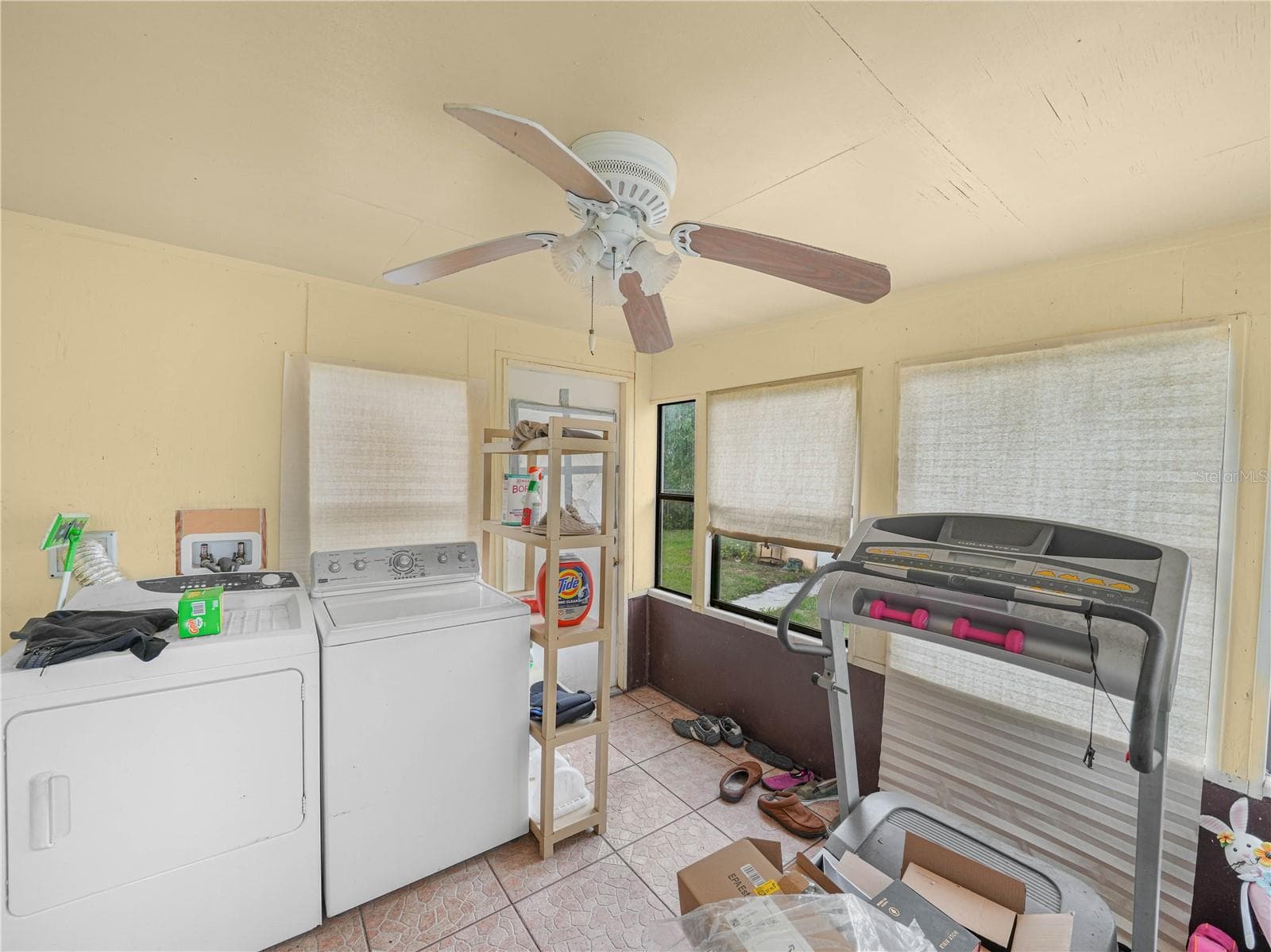 Laundry room - 129 W NORTHSIDE DR, LAKE WALES