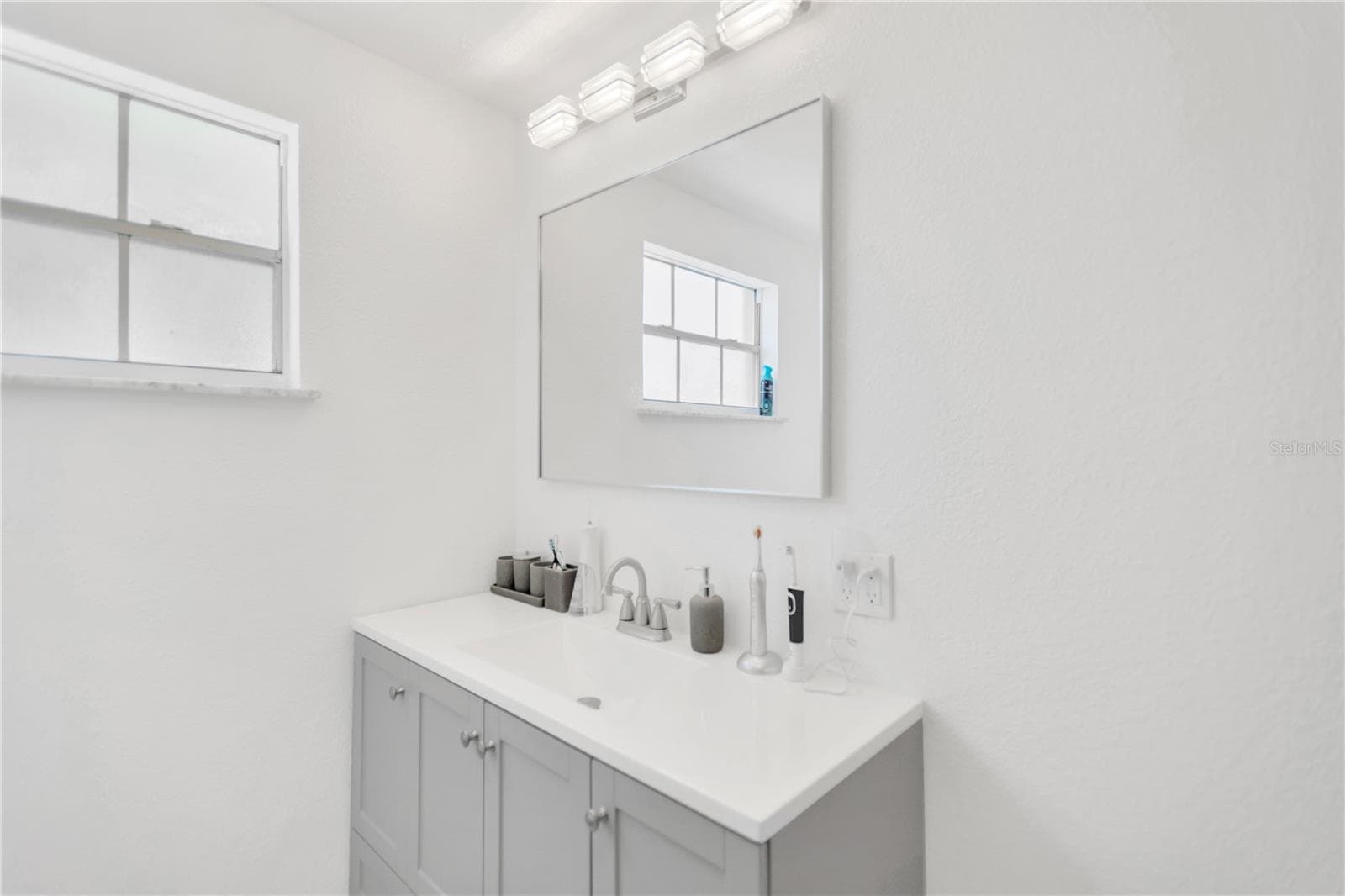 Guest Bedroom vanity - 13724 COX AVE, HUDSON