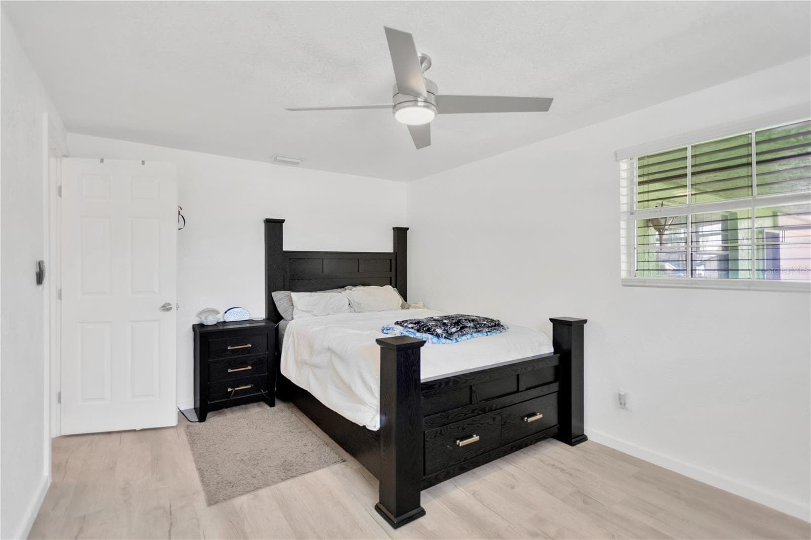 Guest Bedroom 1 / another view - 13724 COX AVE, HUDSON