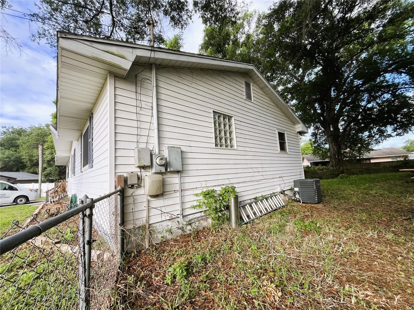 Single Family Residence at 121 MARIS CT, LAKELAND, photo 27 of 33
