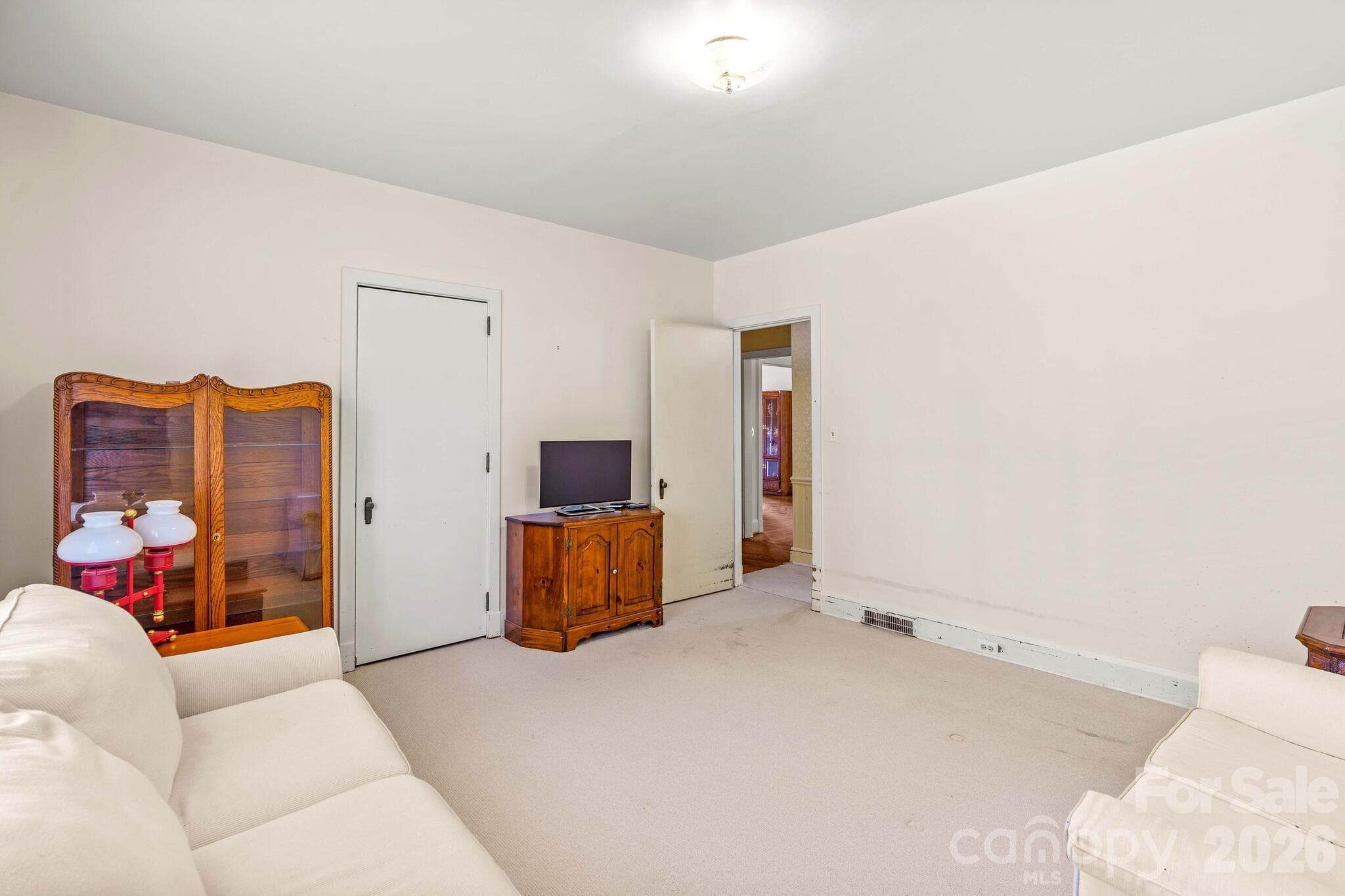 Single Family Residence at Salisbury, photo 41 of 48