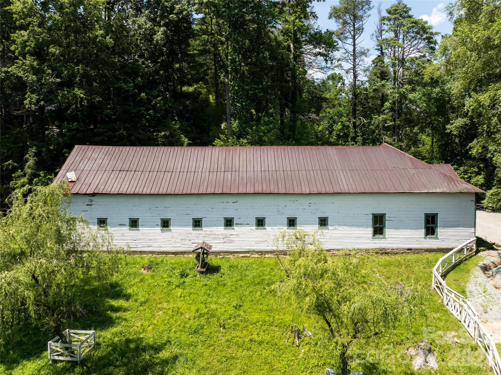 Single Family Residence at Hendersonville, photo 9 of 16