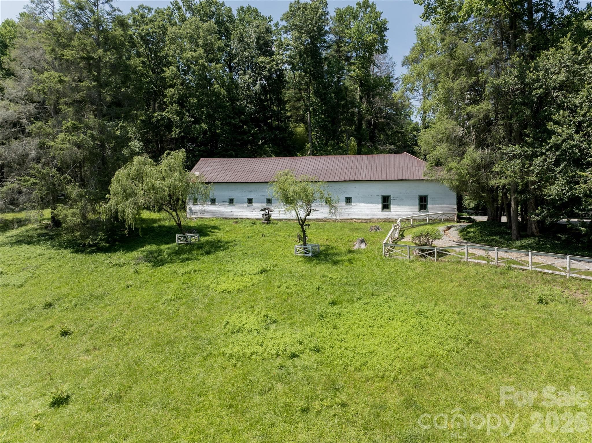 Single Family Residence at Hendersonville, photo 11 of 16