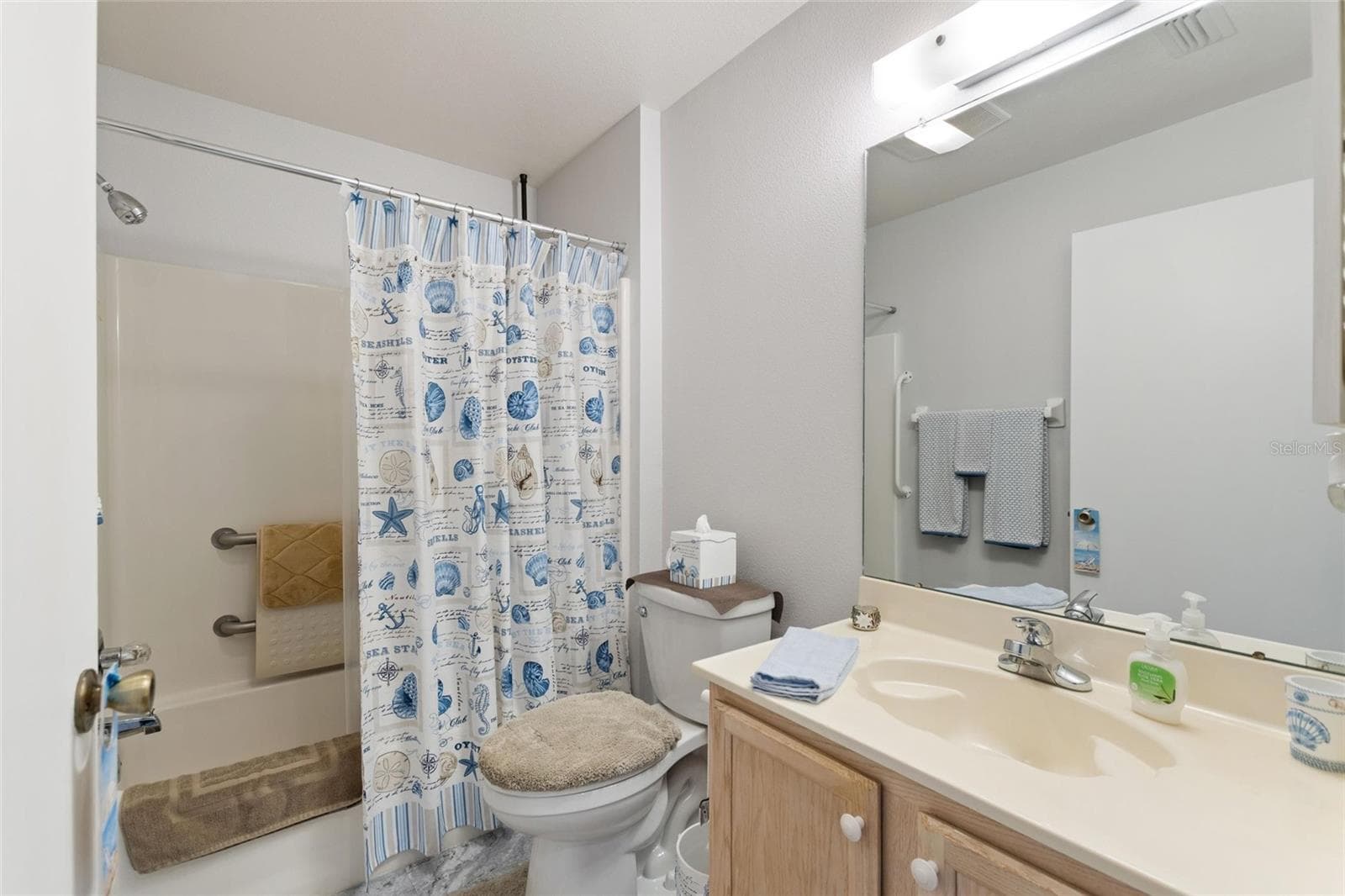 Condominium at 302 GENESIS POINTE DR, LAKE WALES, photo 27 of 46