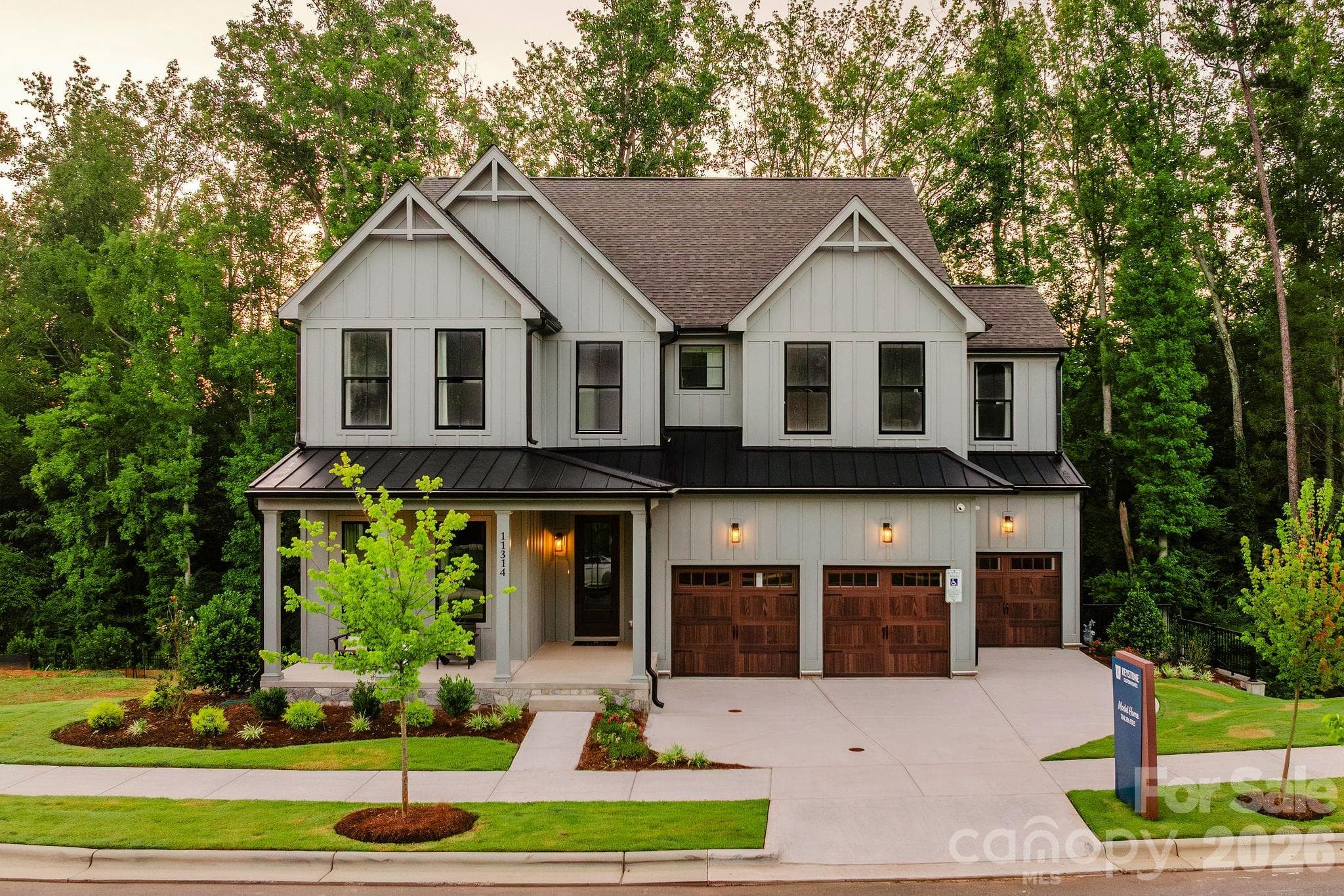 1079 Edgewater Drive