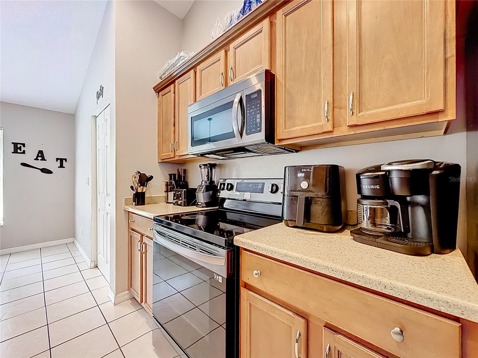 Kitchen - 4319 NW 4TH CIR, OCALA