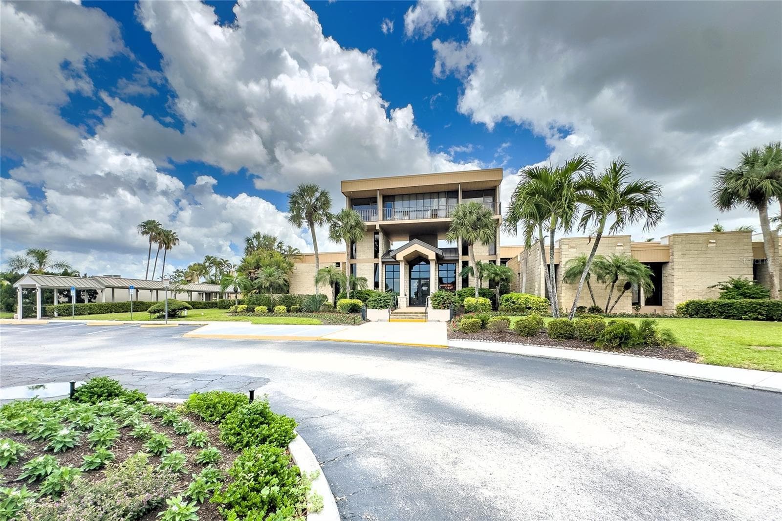 Condominium at 6220 AUGUSTA DR #309, FORT MYERS, photo 20 of 48
