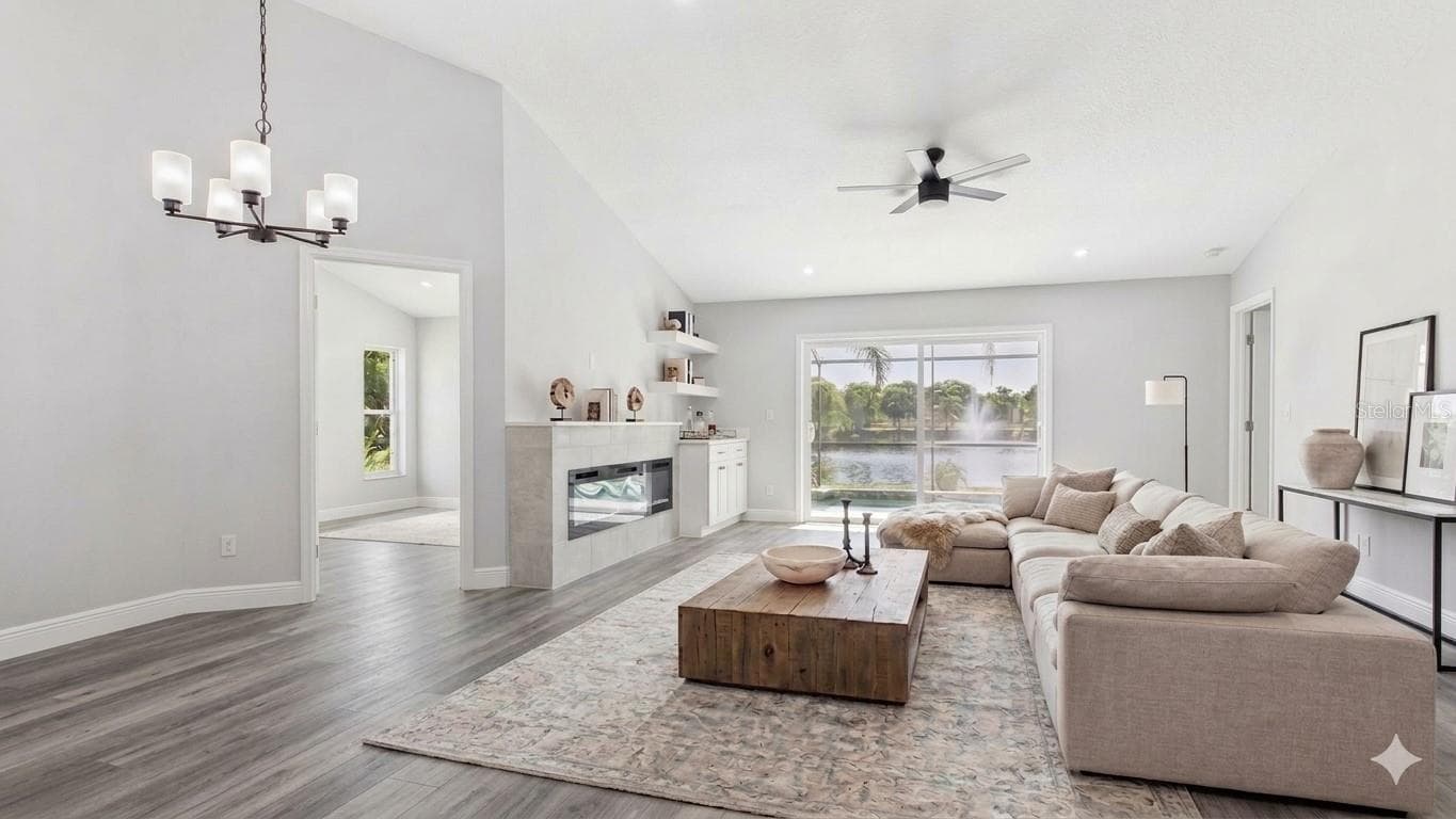 Virtual staging - 8609 BOYSENBERRY DR, TAMPA