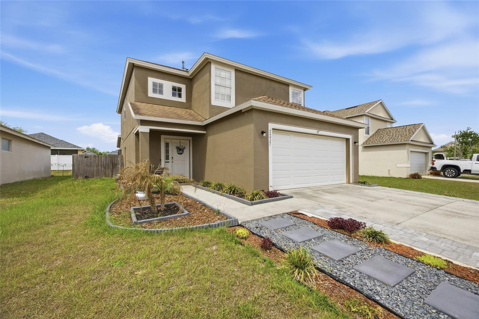 Single Family Residence at 24927 PORTOFINO DR, LUTZ, photo 4 of 42
