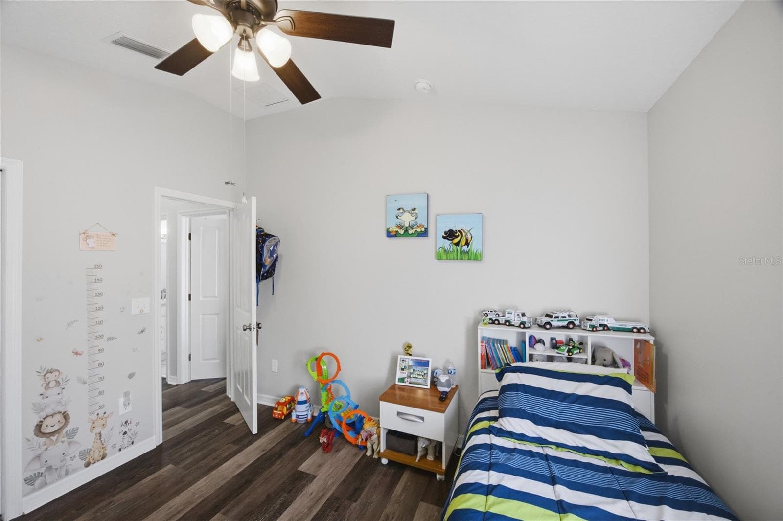 Single Family Residence at 24927 PORTOFINO DR, LUTZ, photo 26 of 42