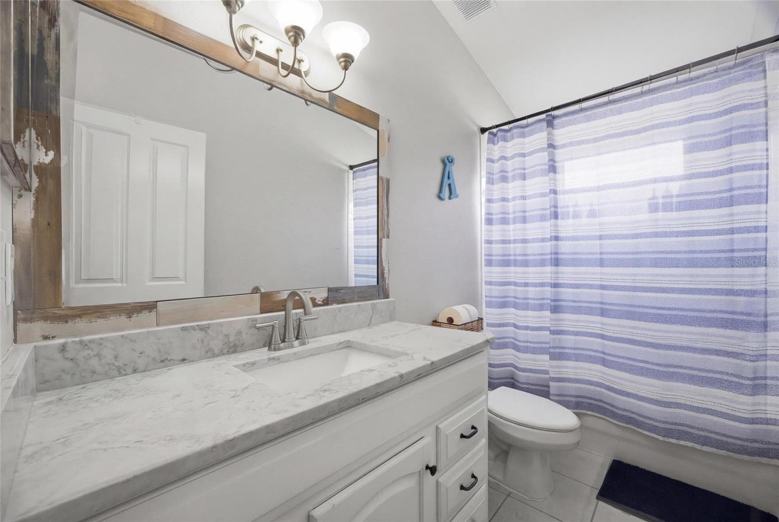 Single Family Residence at 24927 PORTOFINO DR, LUTZ, photo 29 of 42
