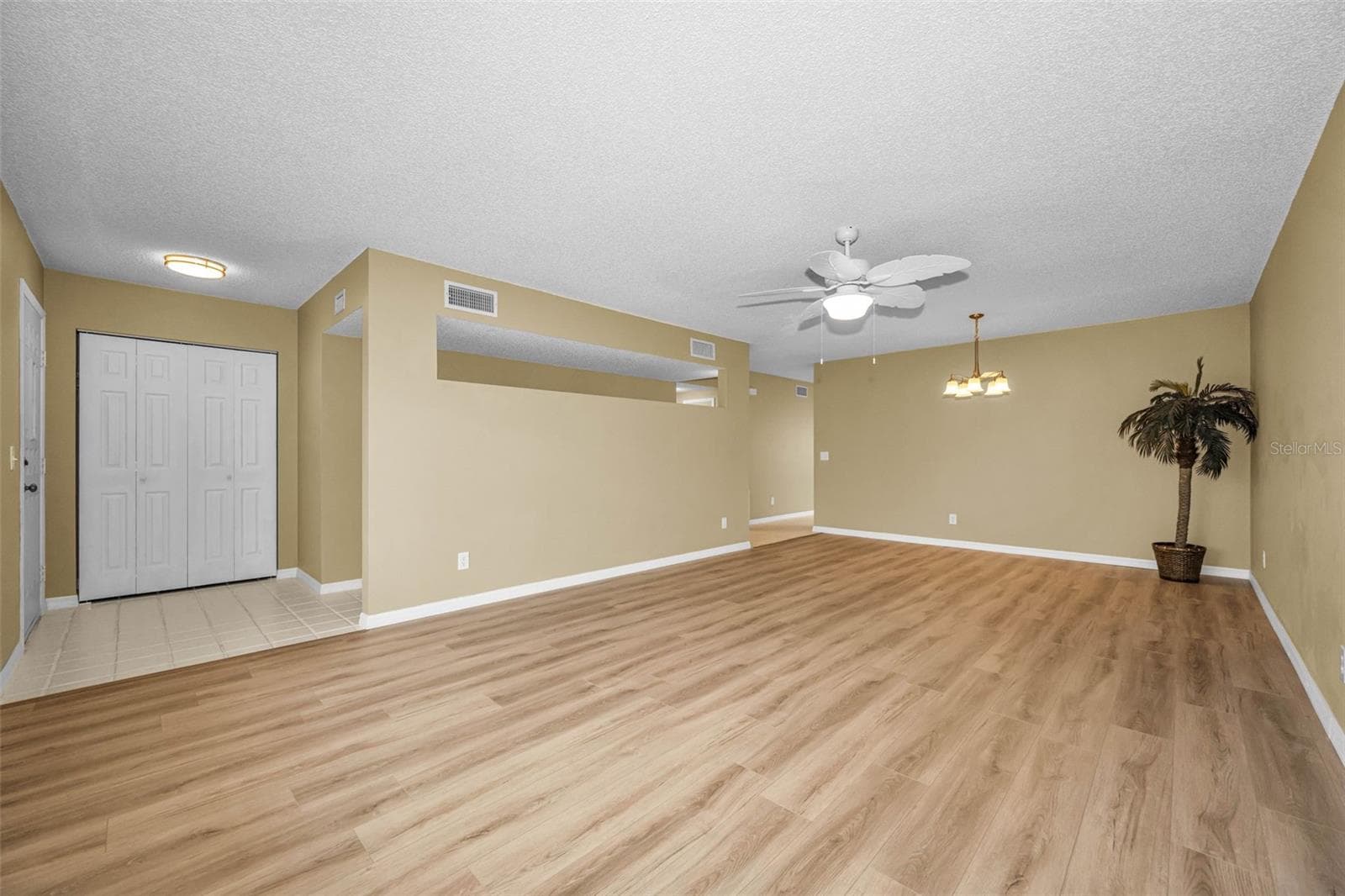 Condominium at 2223 PHILIPPINE DR #35, CLEARWATER, photo 8 of 78
