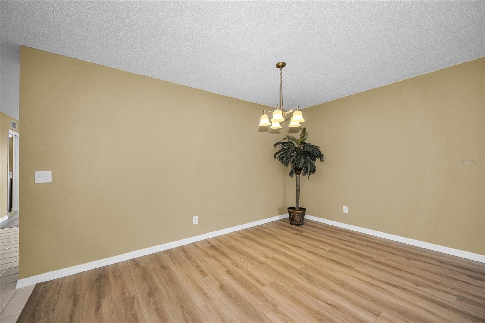 Condominium at 2223 PHILIPPINE DR #35, CLEARWATER, photo 14 of 78