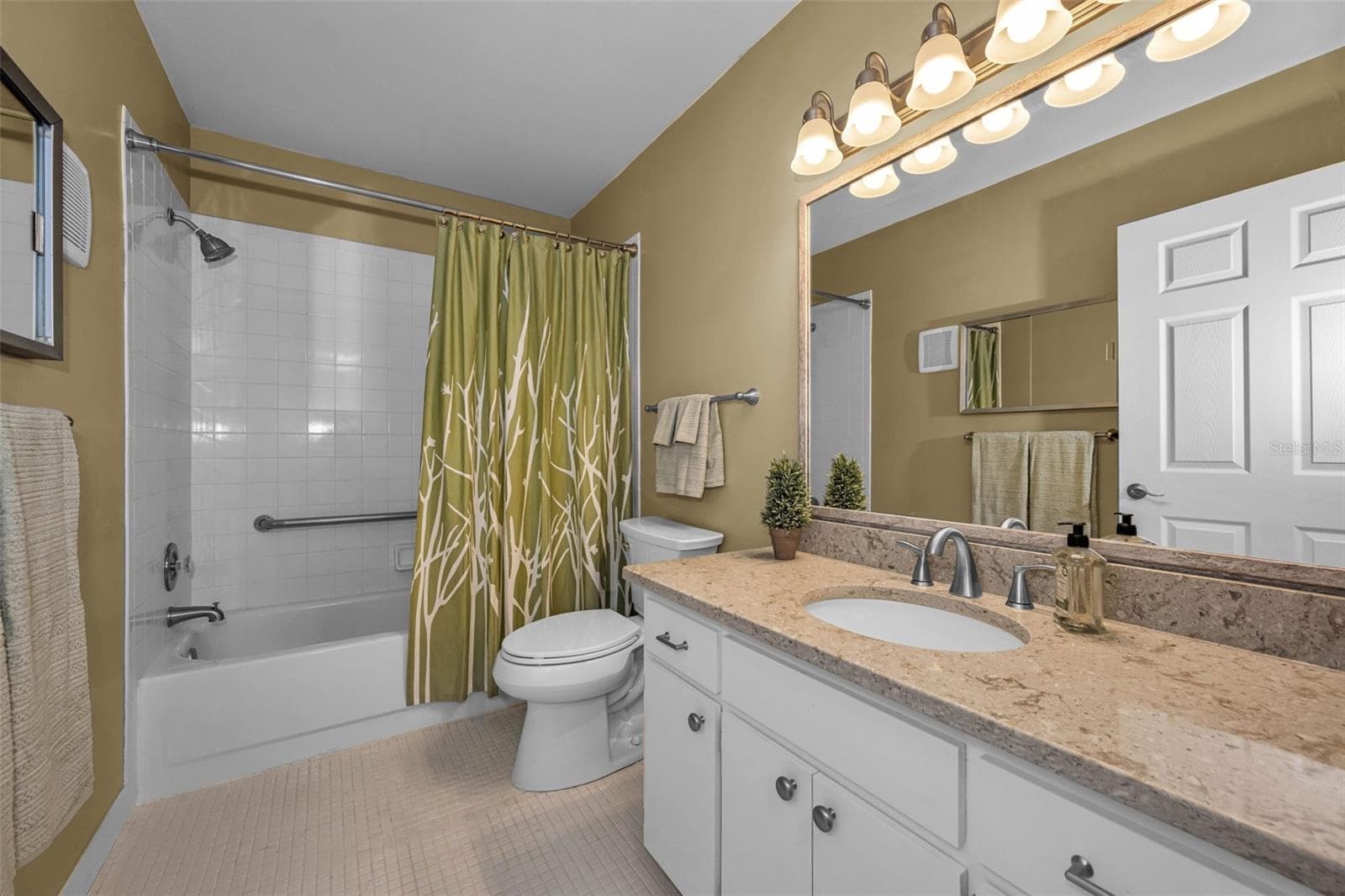 Condominium at 2223 PHILIPPINE DR #35, CLEARWATER, photo 43 of 78