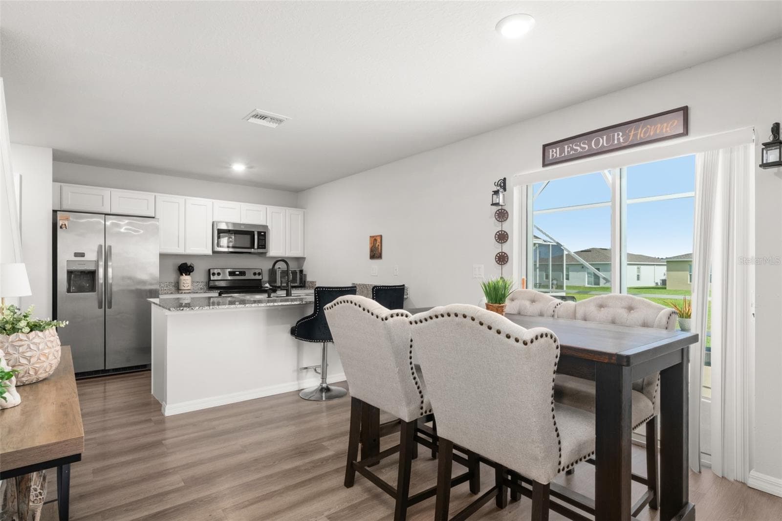 Single Family Residence at 1456 STONE RIDGE CIR, SEBRING, photo 5 of 39
