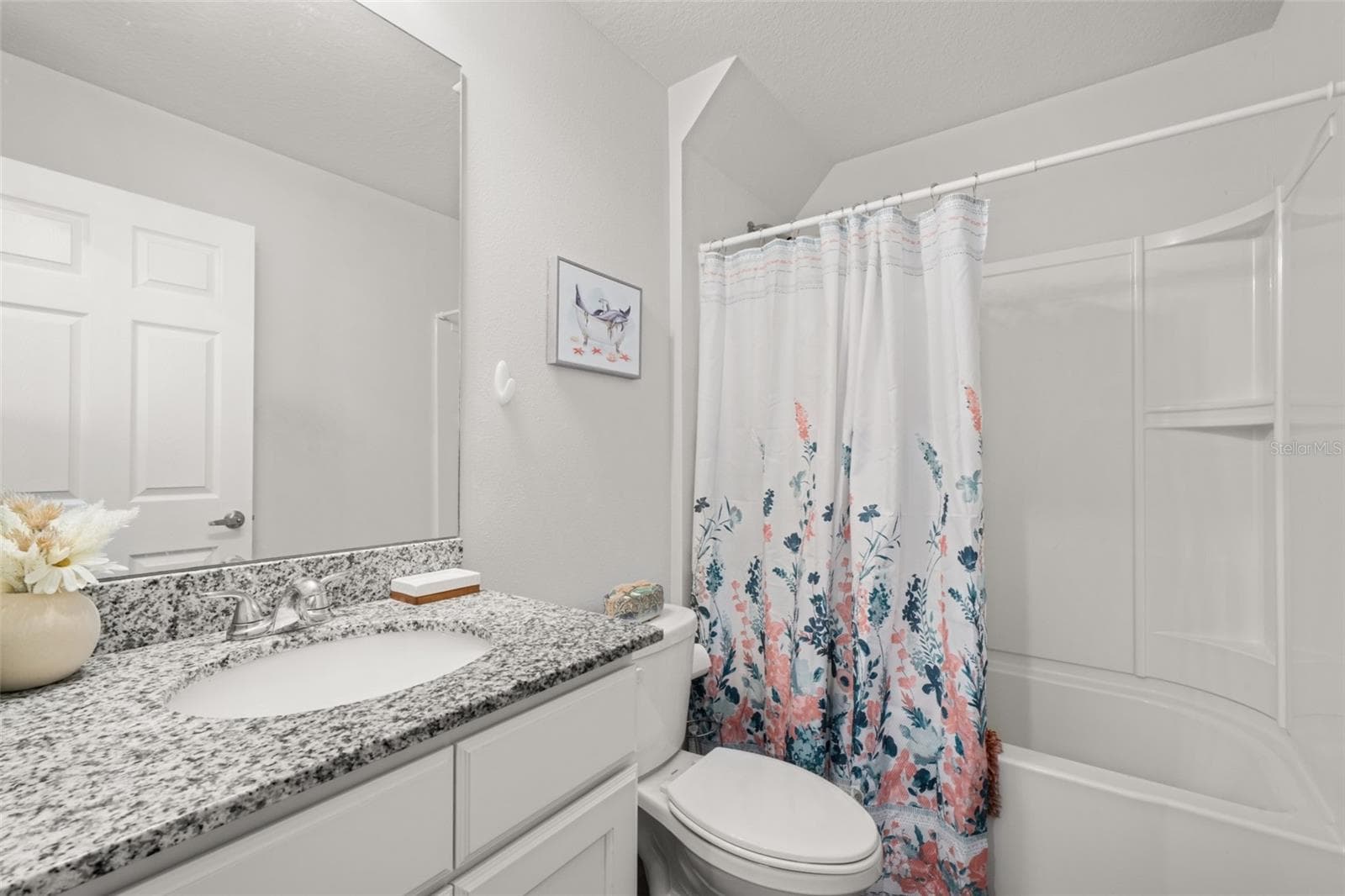 Single Family Residence at 1456 STONE RIDGE CIR, SEBRING, photo 14 of 39