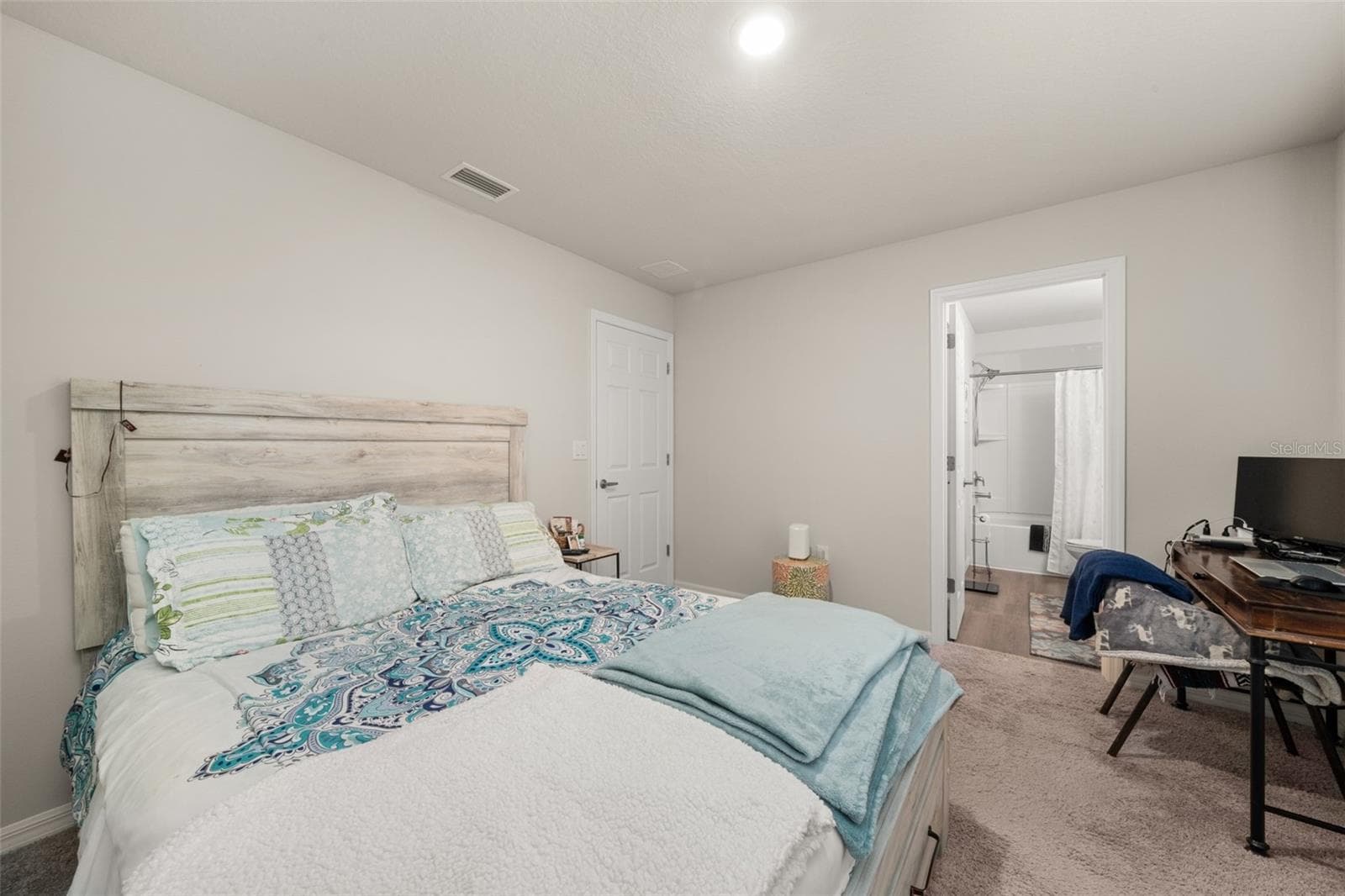 Single Family Residence at 1456 STONE RIDGE CIR, SEBRING, photo 15 of 39