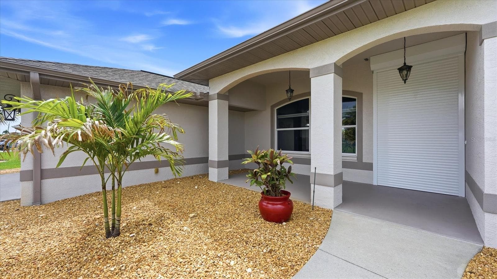 Single Family Residence at 828 ROTONDA CIR, ROTONDA WEST, photo 5 of 35
