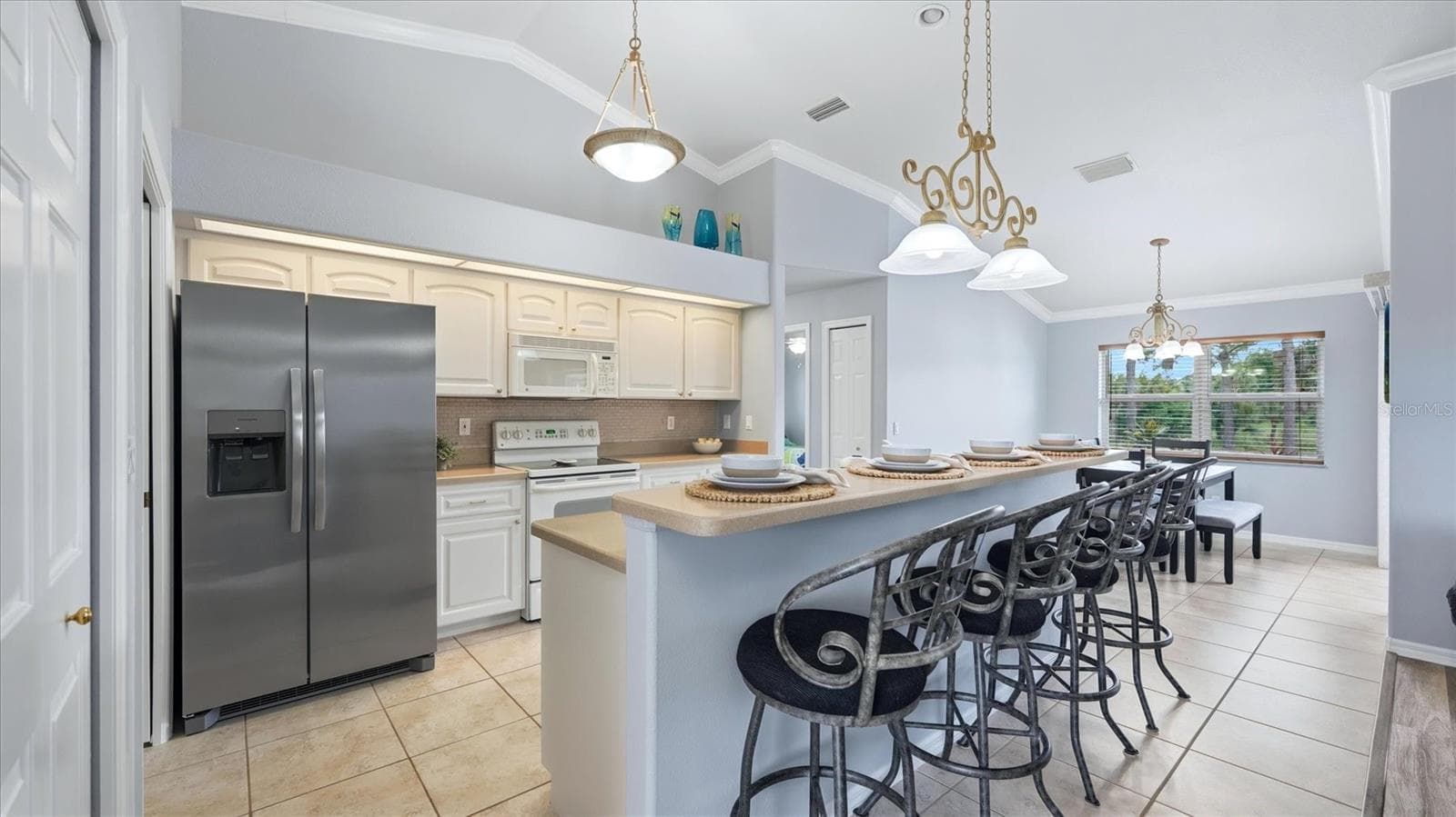 Single Family Residence at 828 ROTONDA CIR, ROTONDA WEST, photo 11 of 35
