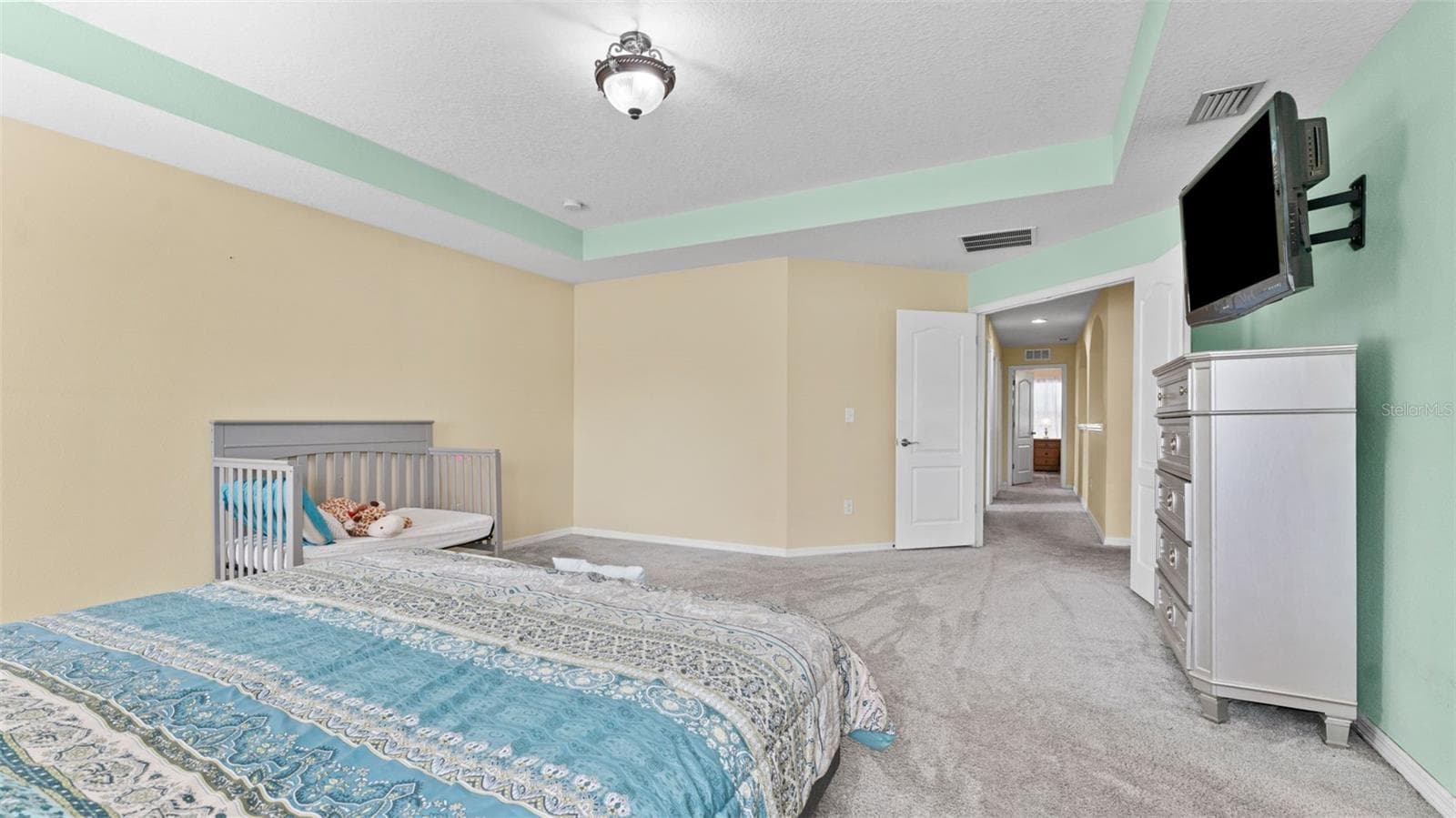 Primary Suite Upstairs - 11620 WARREN OAKS PL, RIVERVIEW