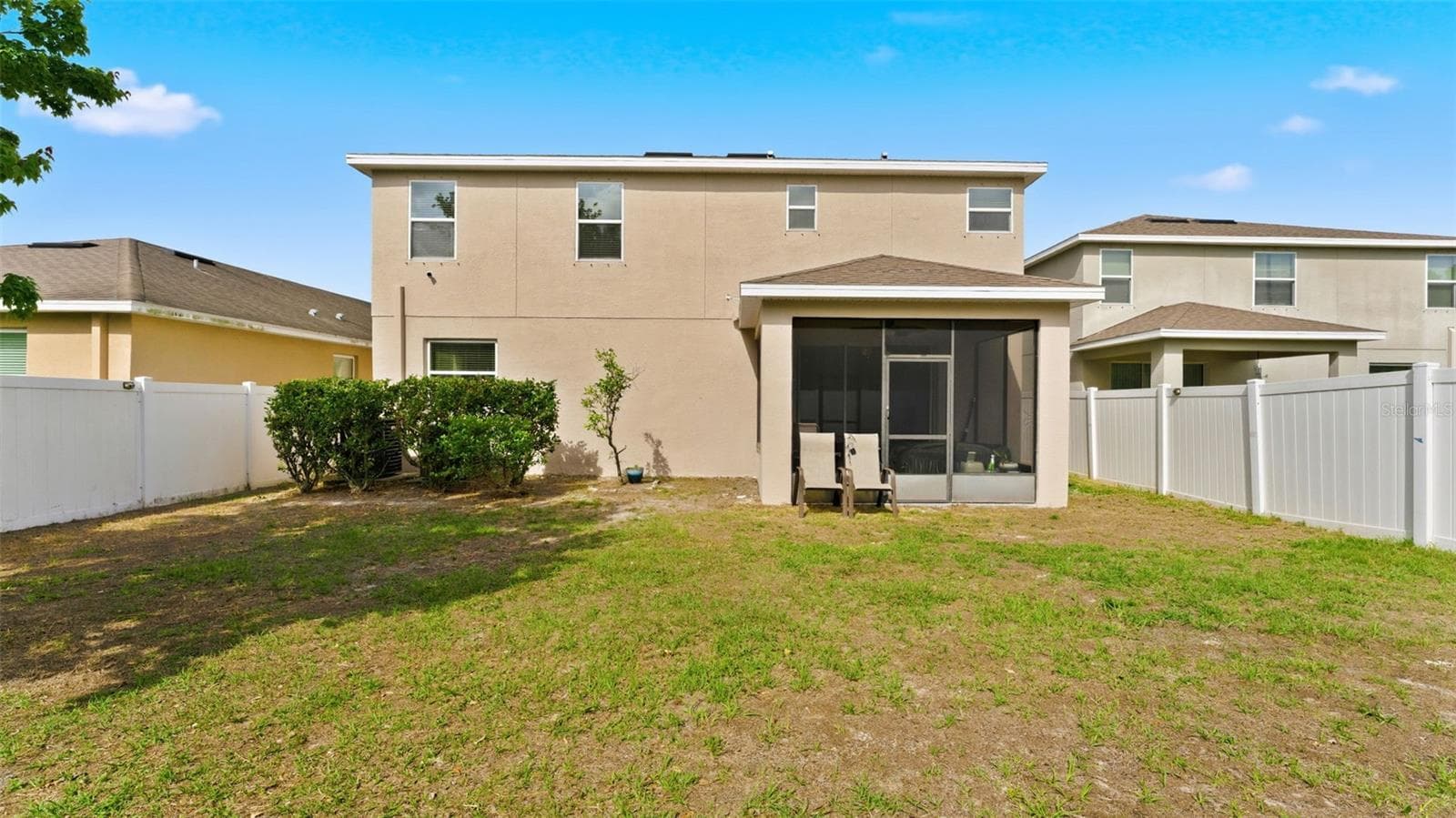 Spacious Backyard - 11620 WARREN OAKS PL, RIVERVIEW