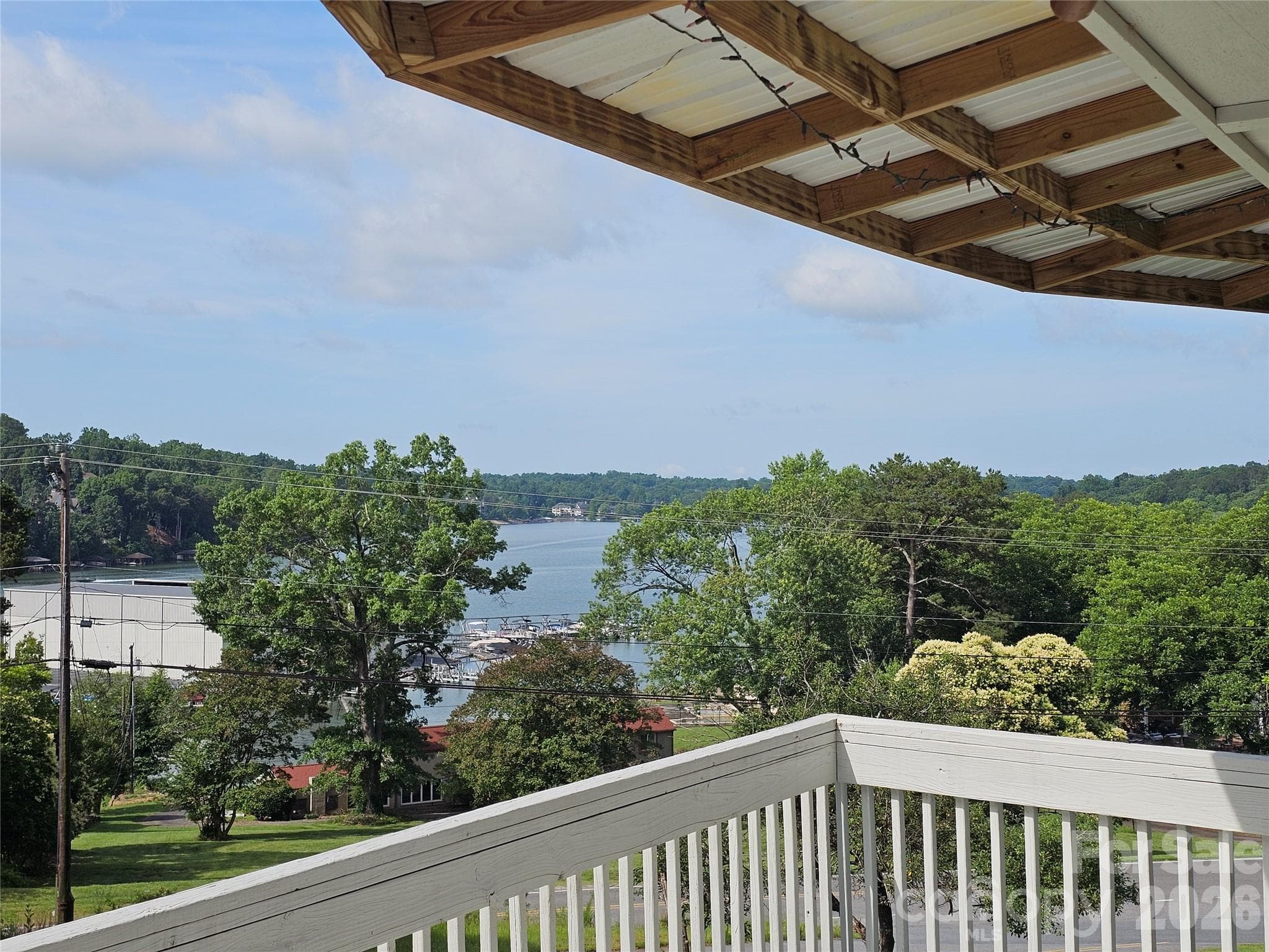 Duplex at 500 Steel Bridge Loop, Hickory, photo 2 of 24