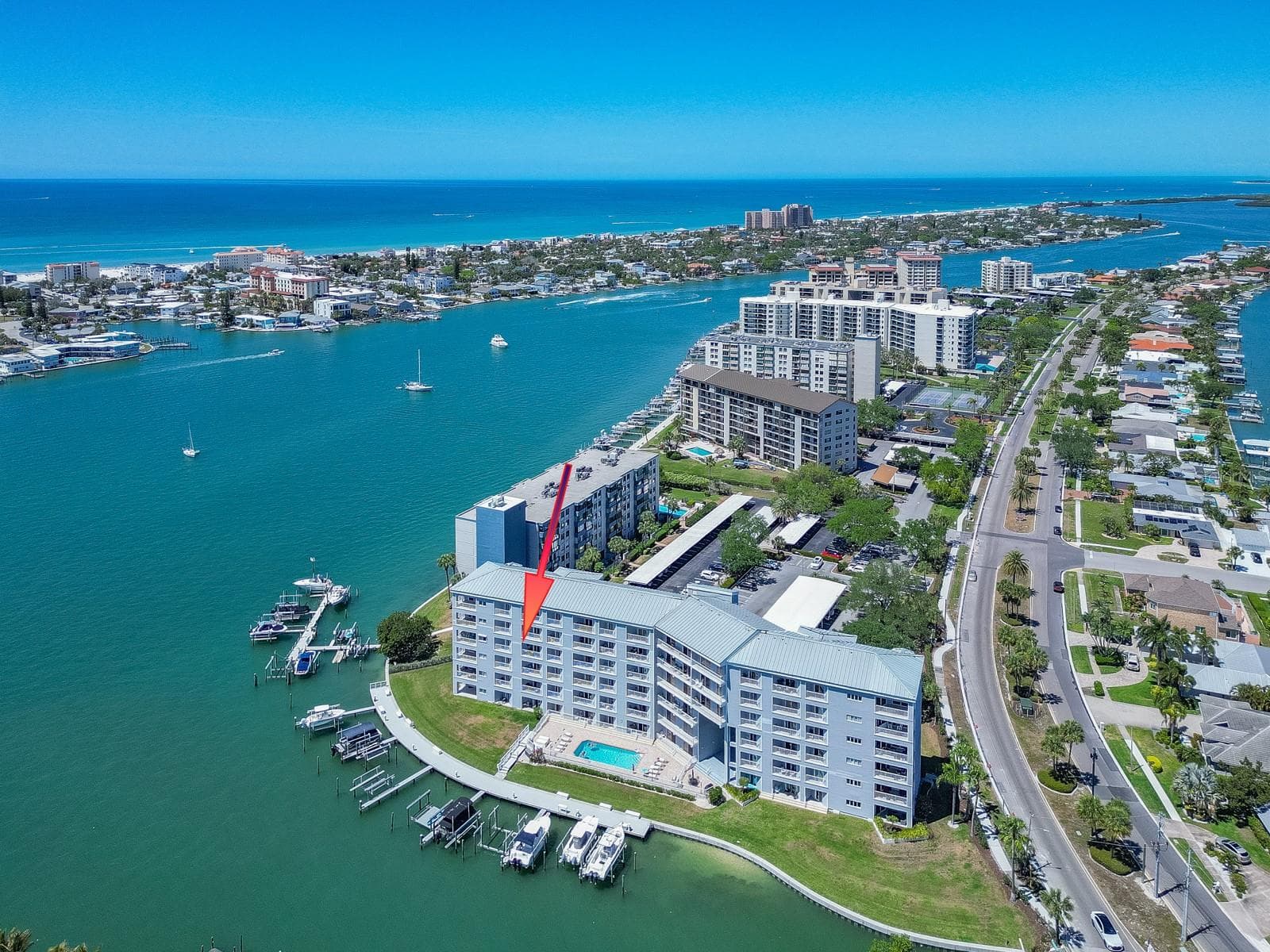 Close to Clearwater Beach BUT Not Too Close! - 610 ISLAND WAY #407, CLEARWATER BEACH