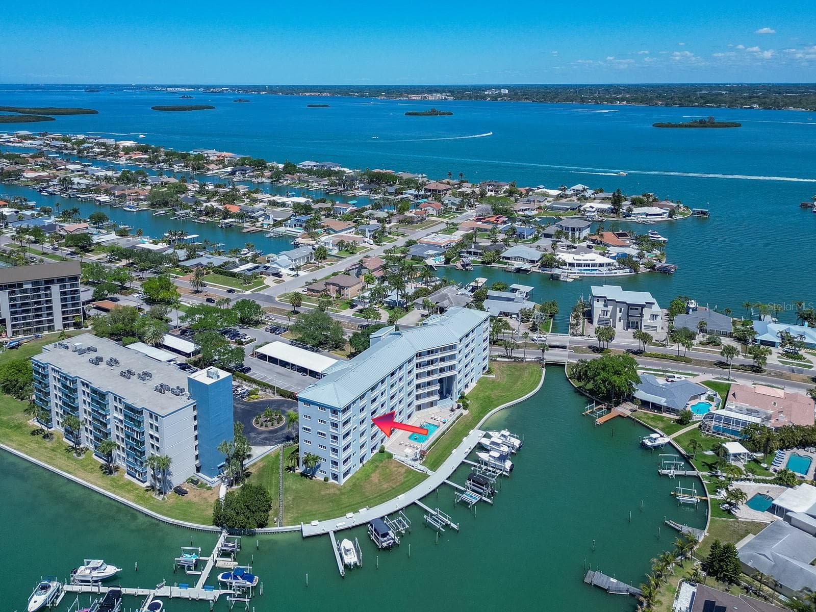 Open Water Birdseye Views Absolutely Stunning Location - 610 ISLAND WAY #407, CLEARWATER BEACH