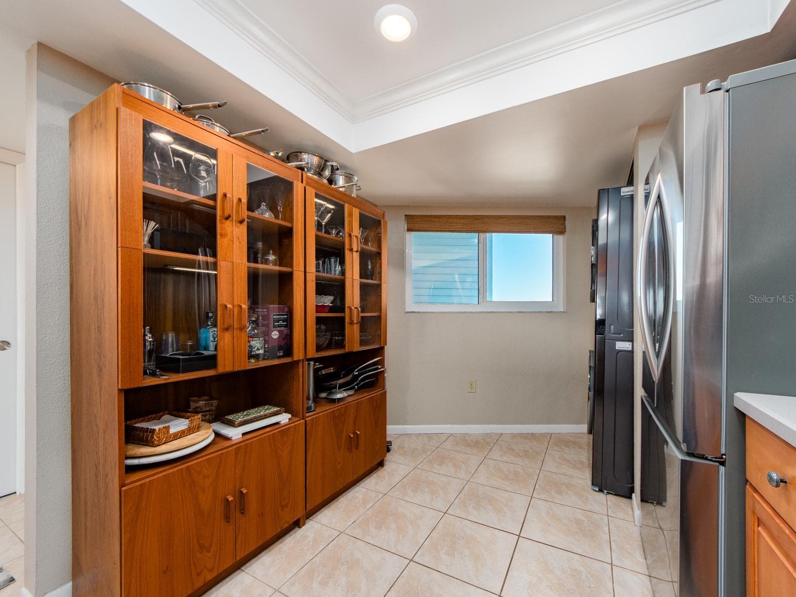 Additional Kitchen Storage to Please the Chef! - 610 ISLAND WAY #407, CLEARWATER BEACH