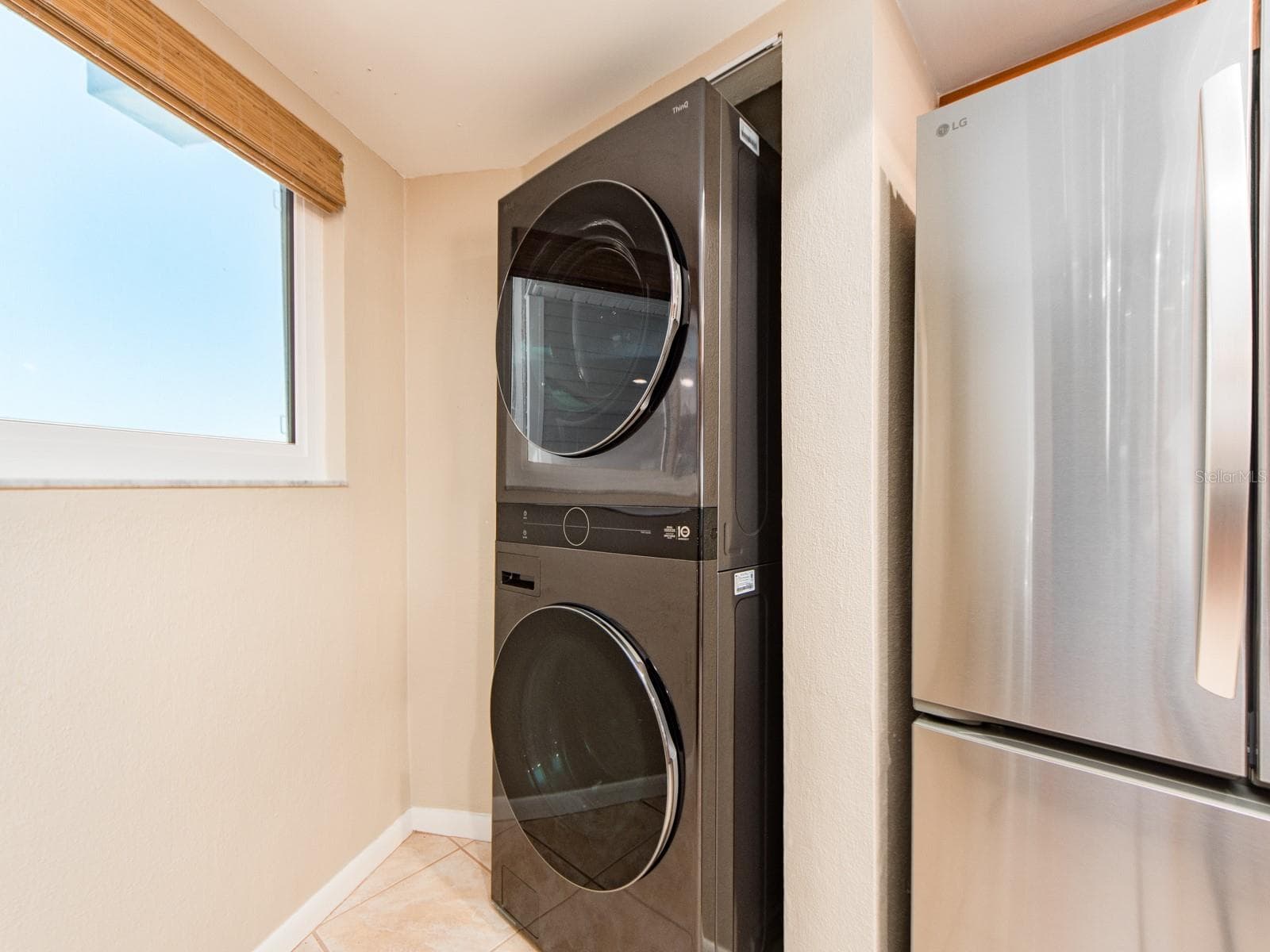 New LG Washer and Dryer - 610 ISLAND WAY #407, CLEARWATER BEACH