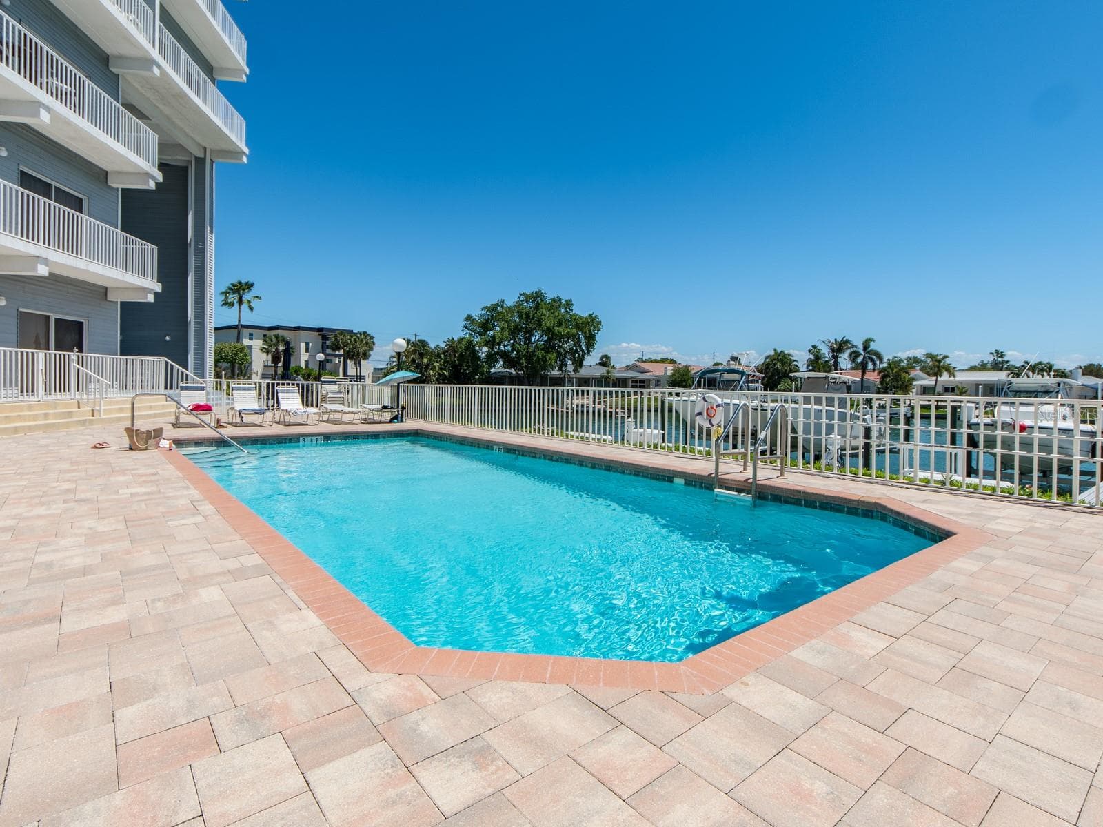 Open Year Round - 610 ISLAND WAY #407, CLEARWATER BEACH