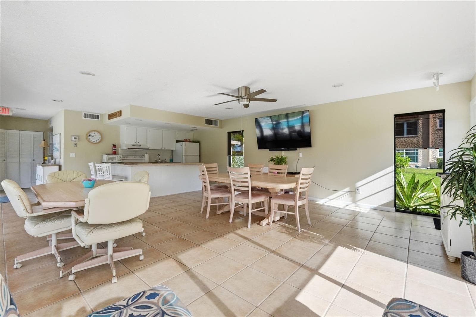 Condominium at 212 CEDARWOOD CIR #212, SEMINOLE, photo 45 of 54