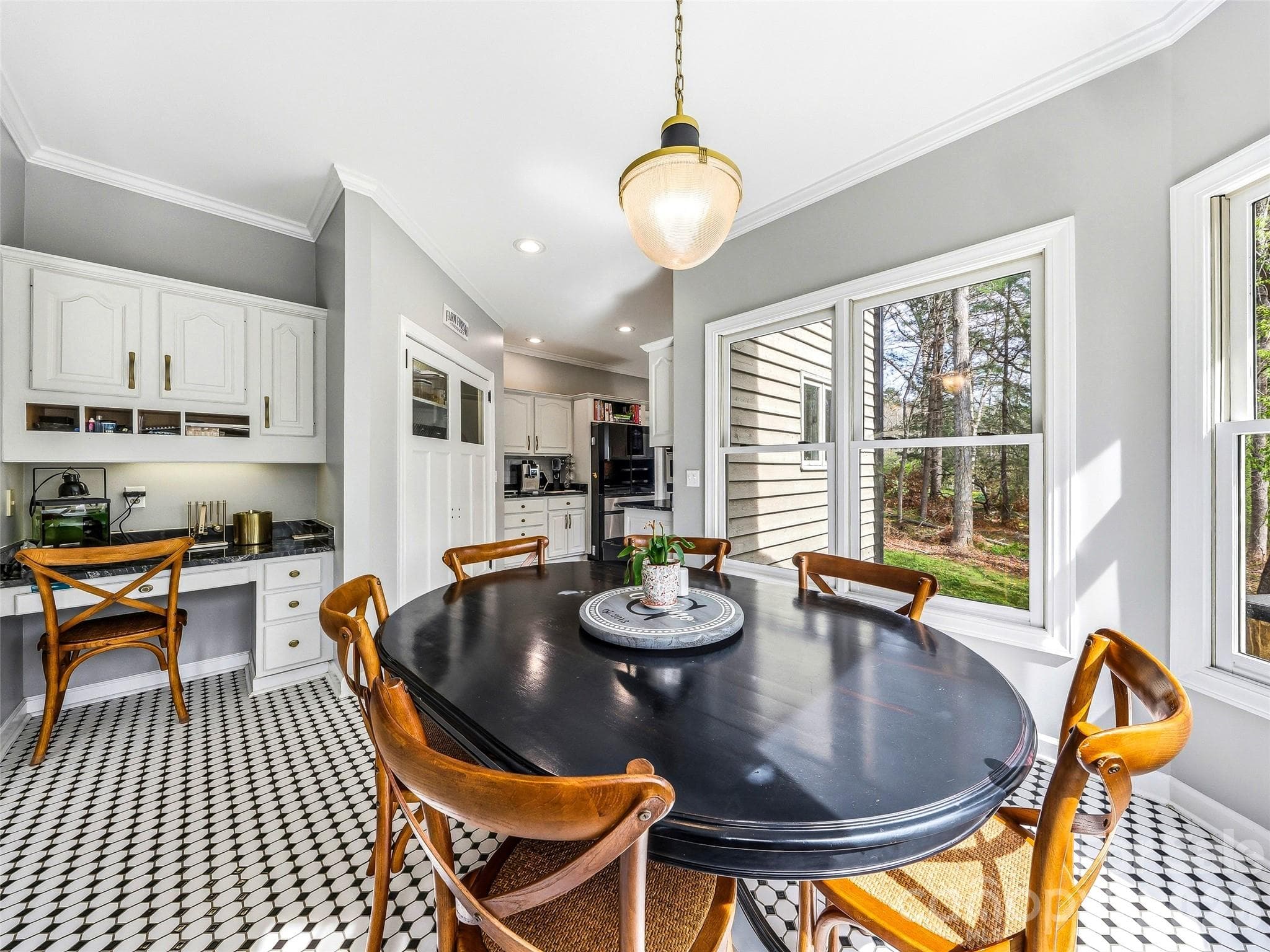 Dining room or breakfast  nook. - 32 Franklin Farm Road, Fletcher